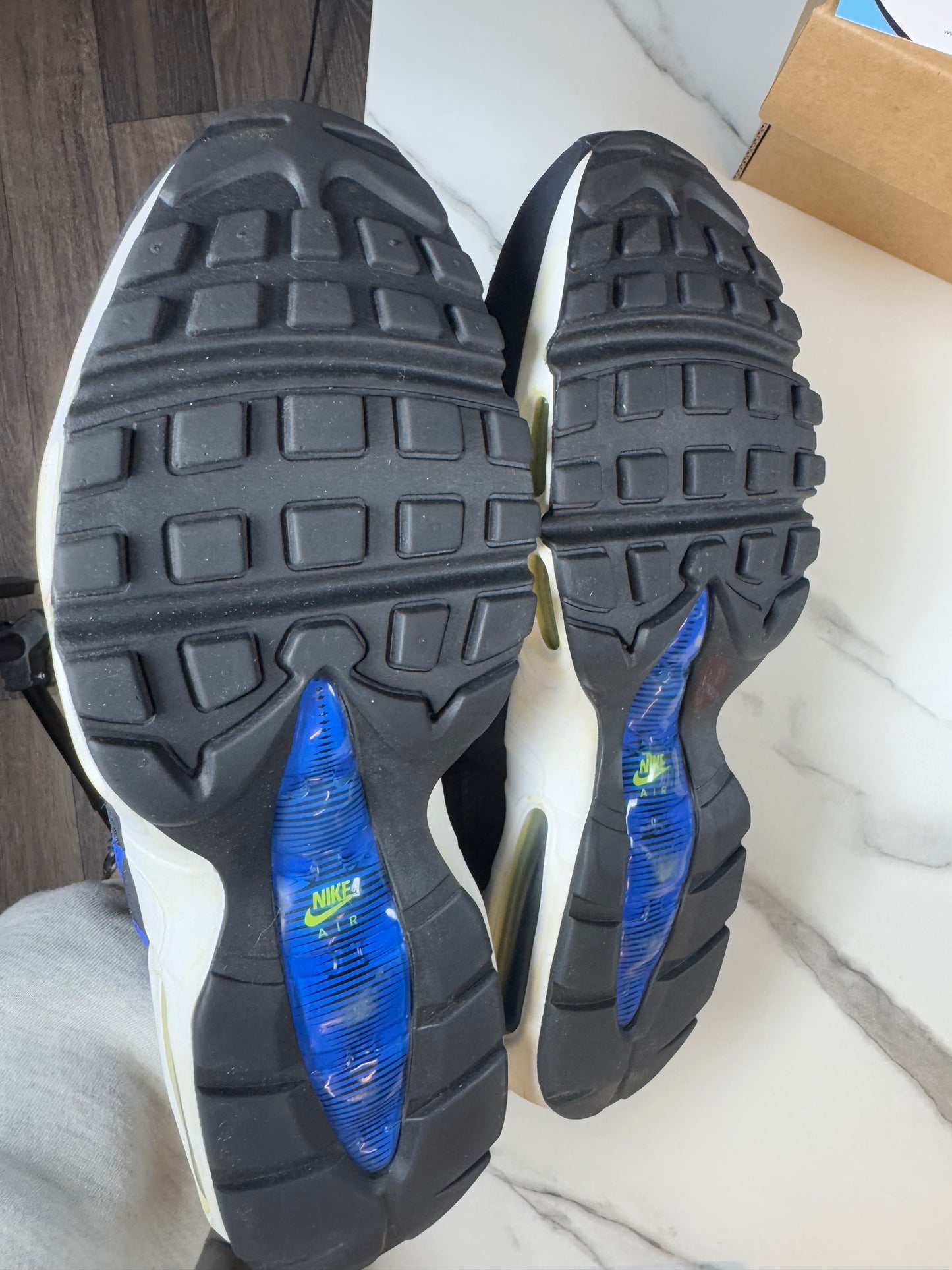 Nike Air max 95 typography