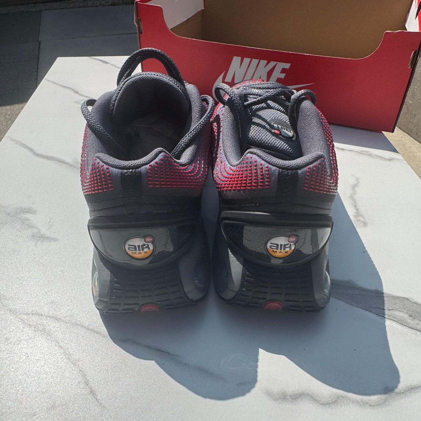 Nike air max DN grey/red