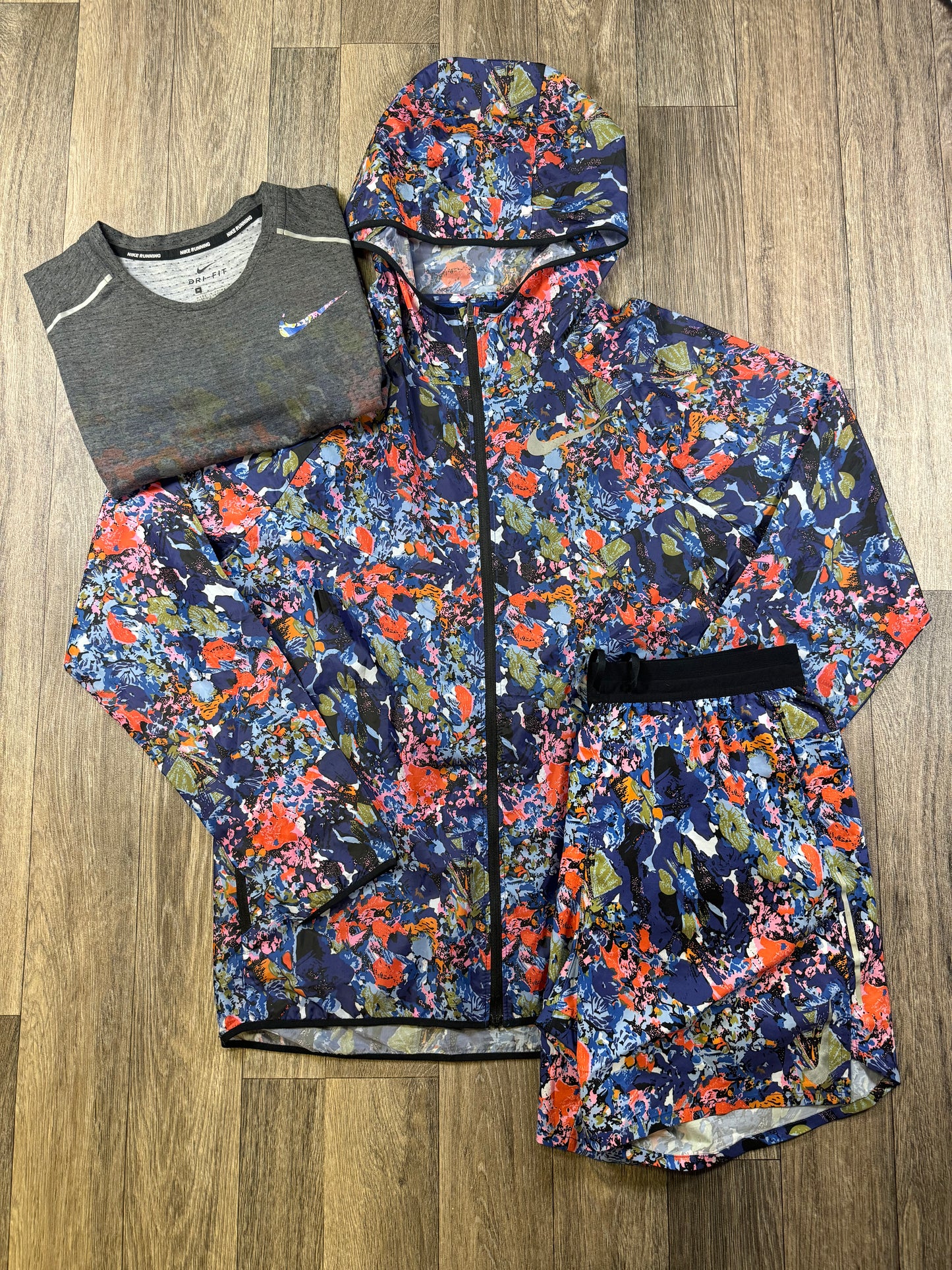 Nike Rare Floral set