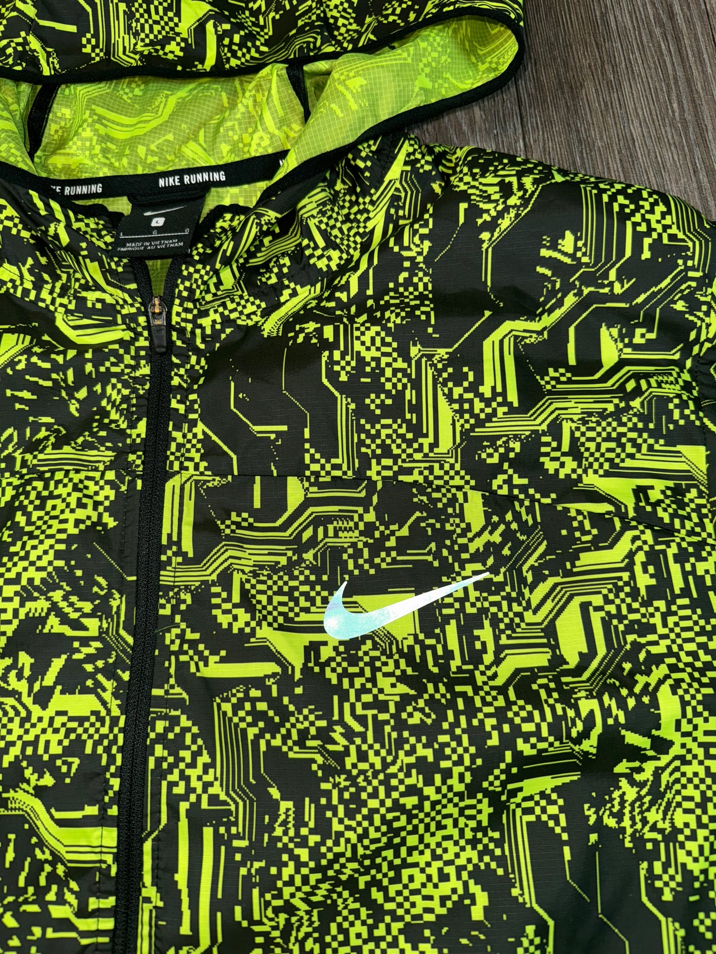 Nike Neon digital set