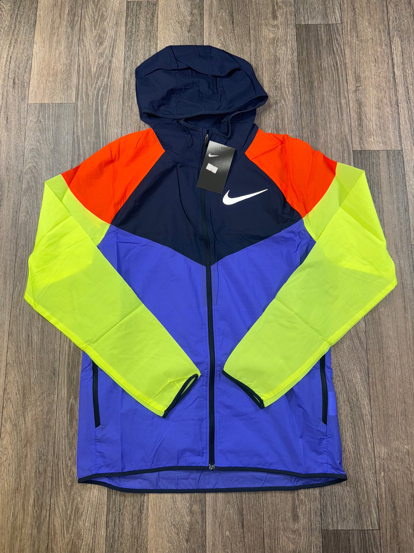 Nike Rare festival windbreaker