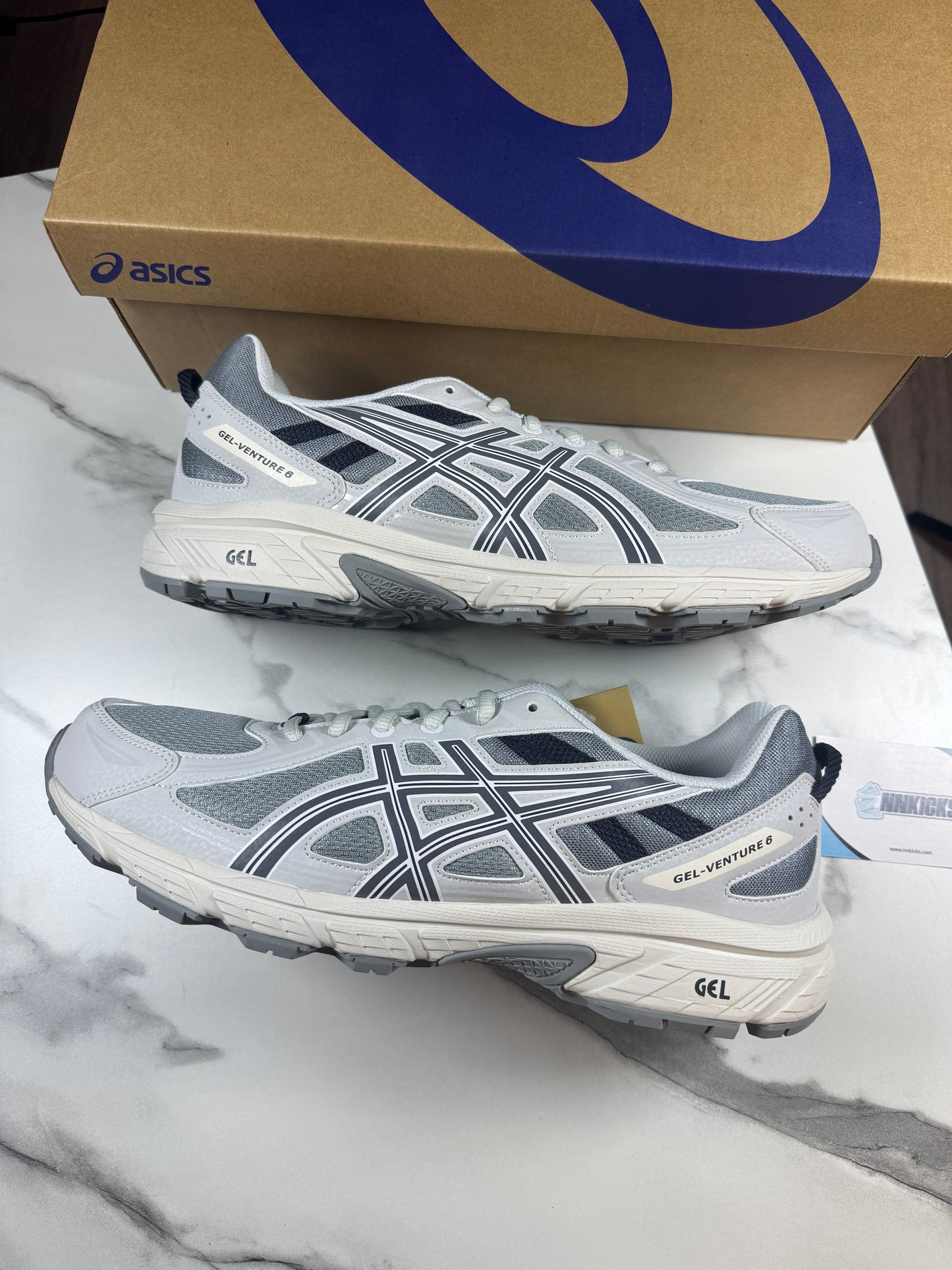 ASICS Gel venture 6 Pale Grey