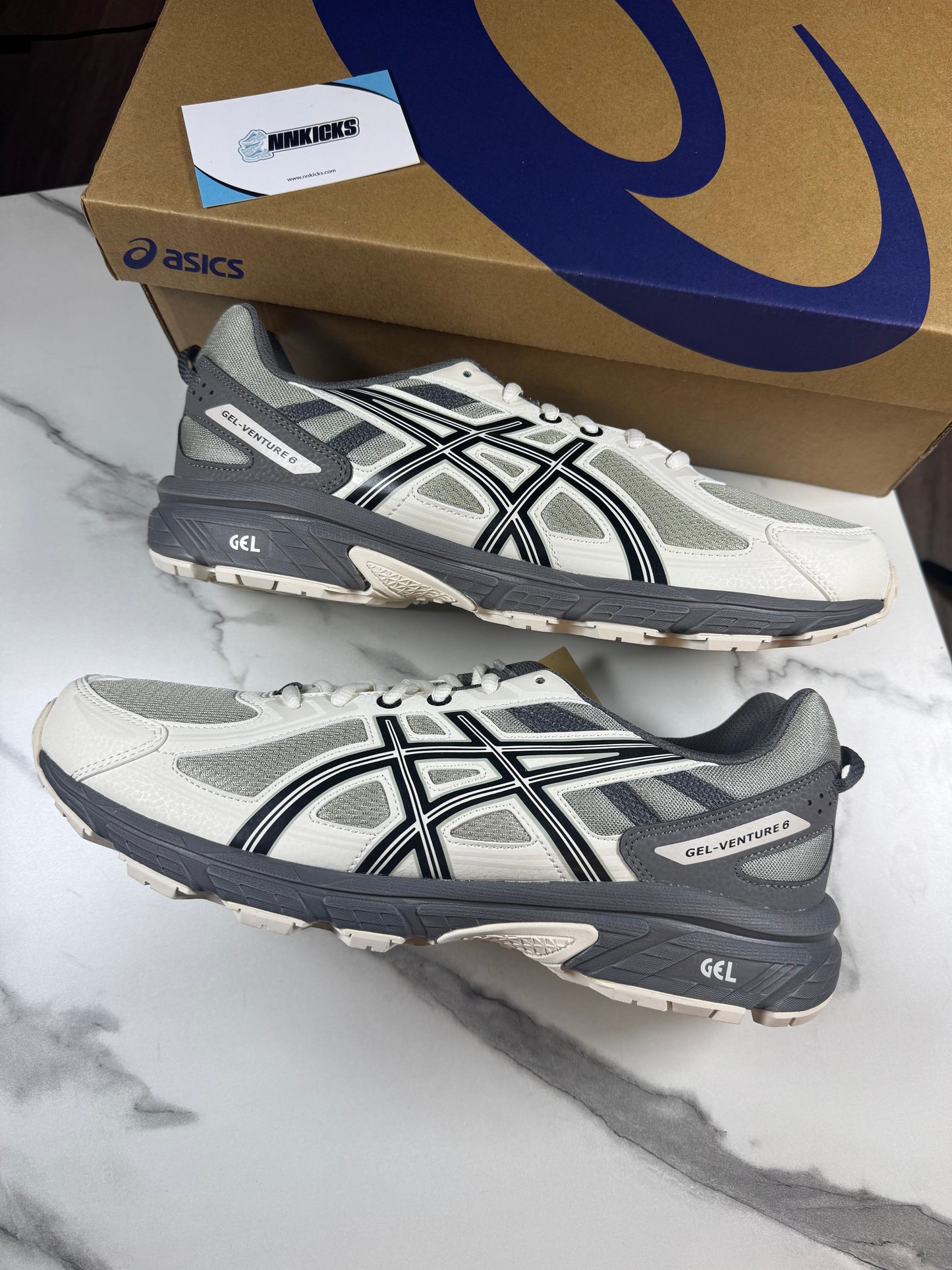 Gel Venture 6 Grey/Cream
