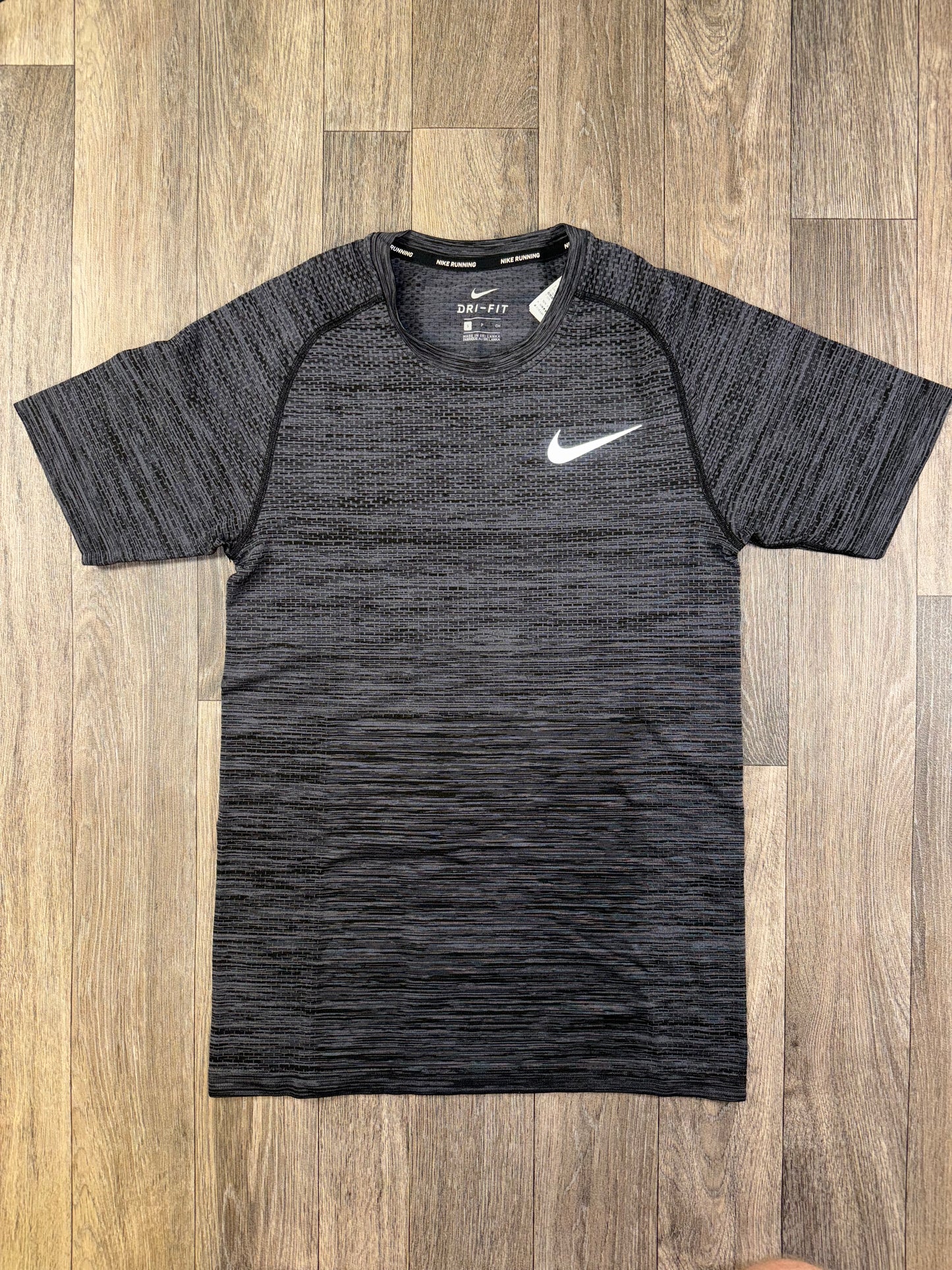 Nike Tech knit 1.0 black gradient