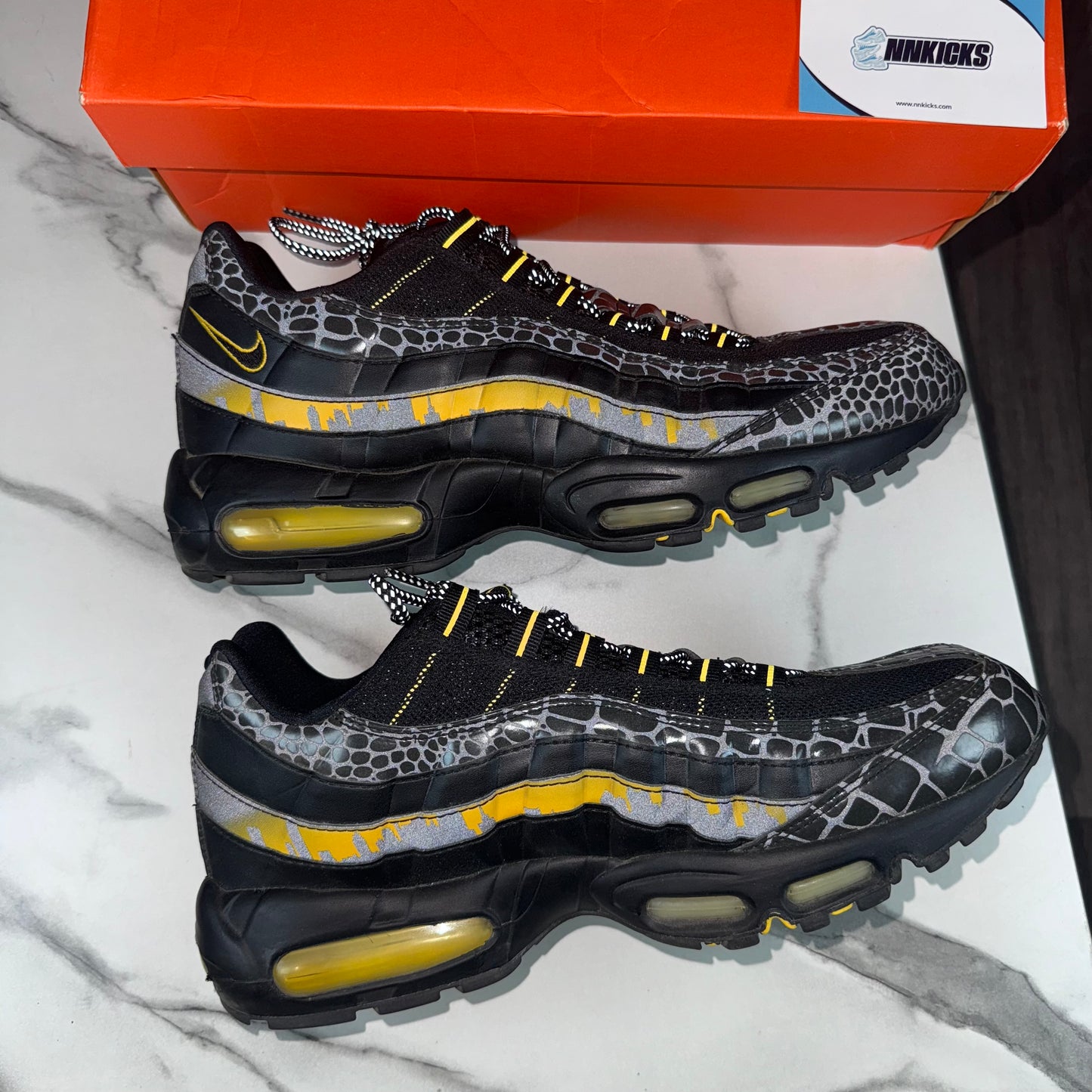 Nike Air Max 95 NYC Skyline