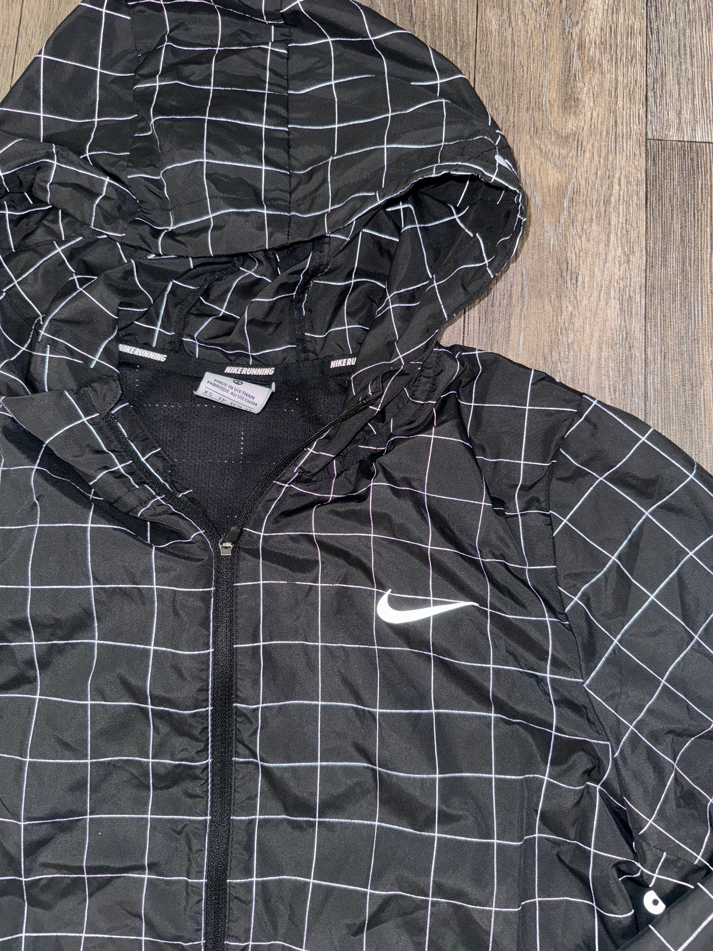Nike Dave grid windbreaker
