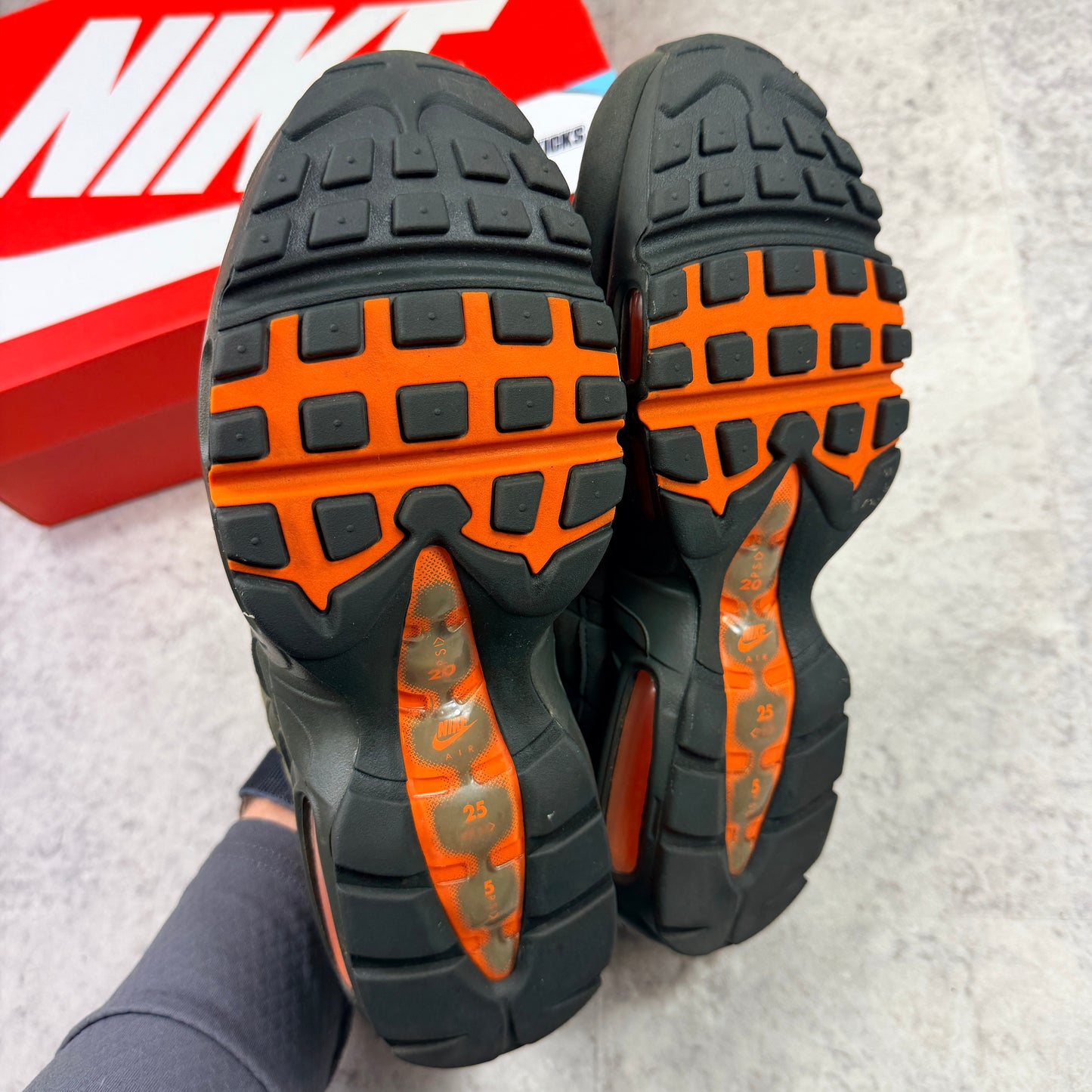 Nike Air Max 95 OG Neutral Olive