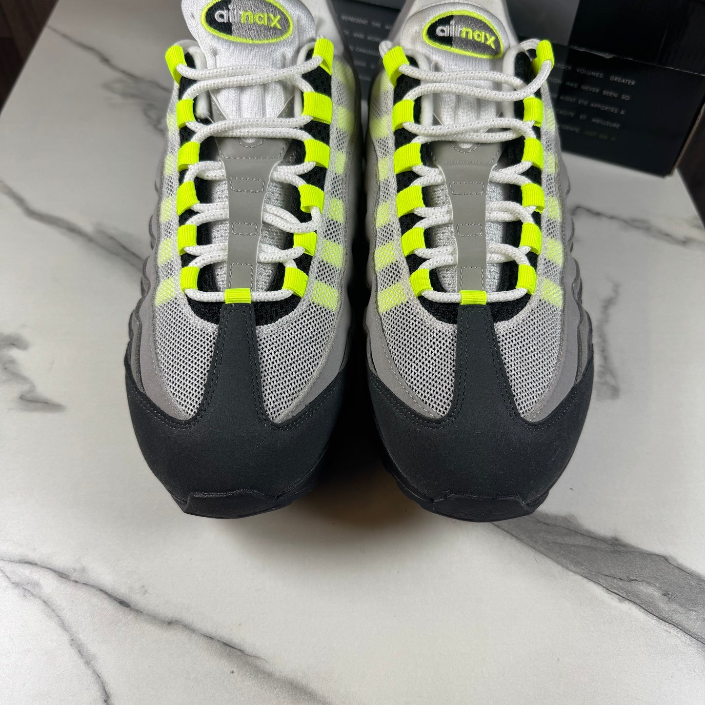 Nike Air Max 95 Neon 2025