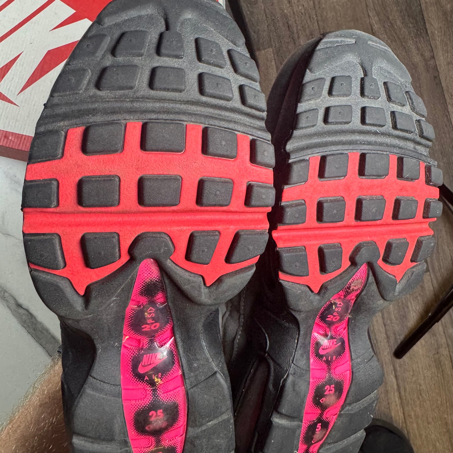 Nike air max 95 solar red