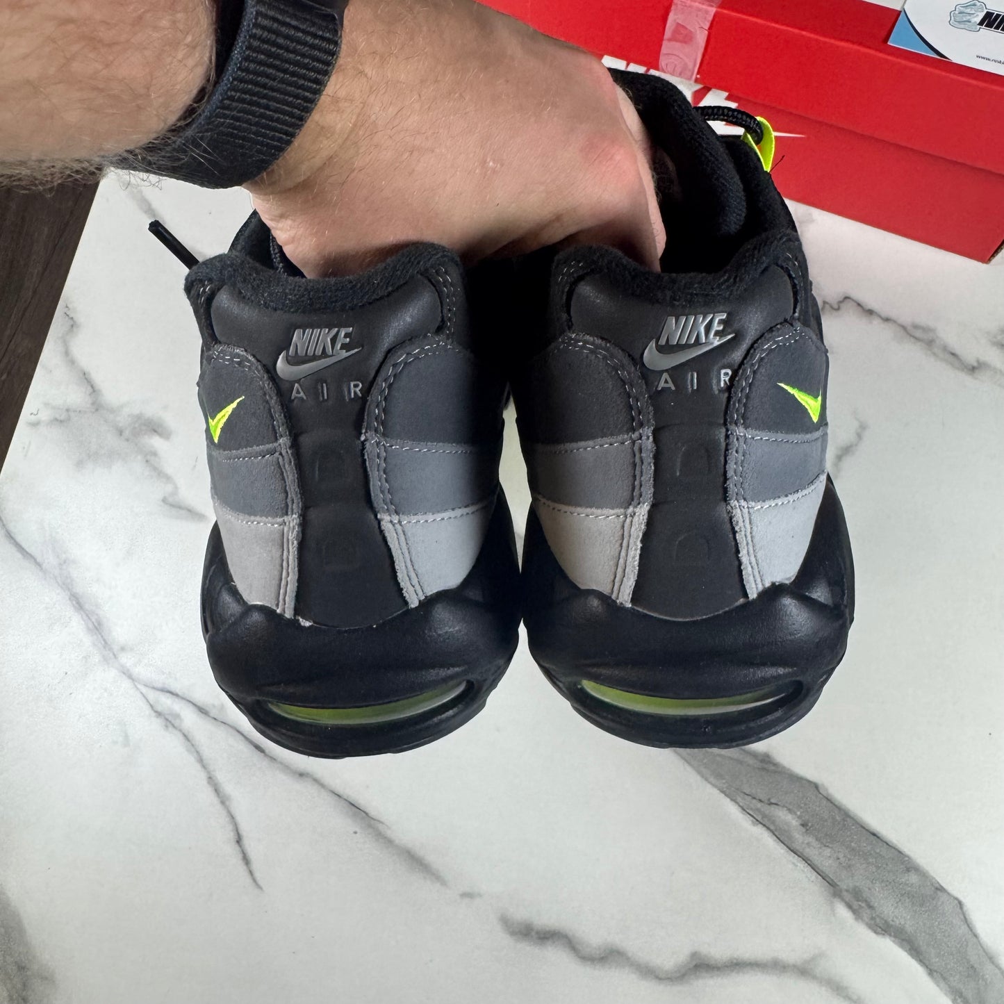 Nike Air Max 95 Reverse Neon