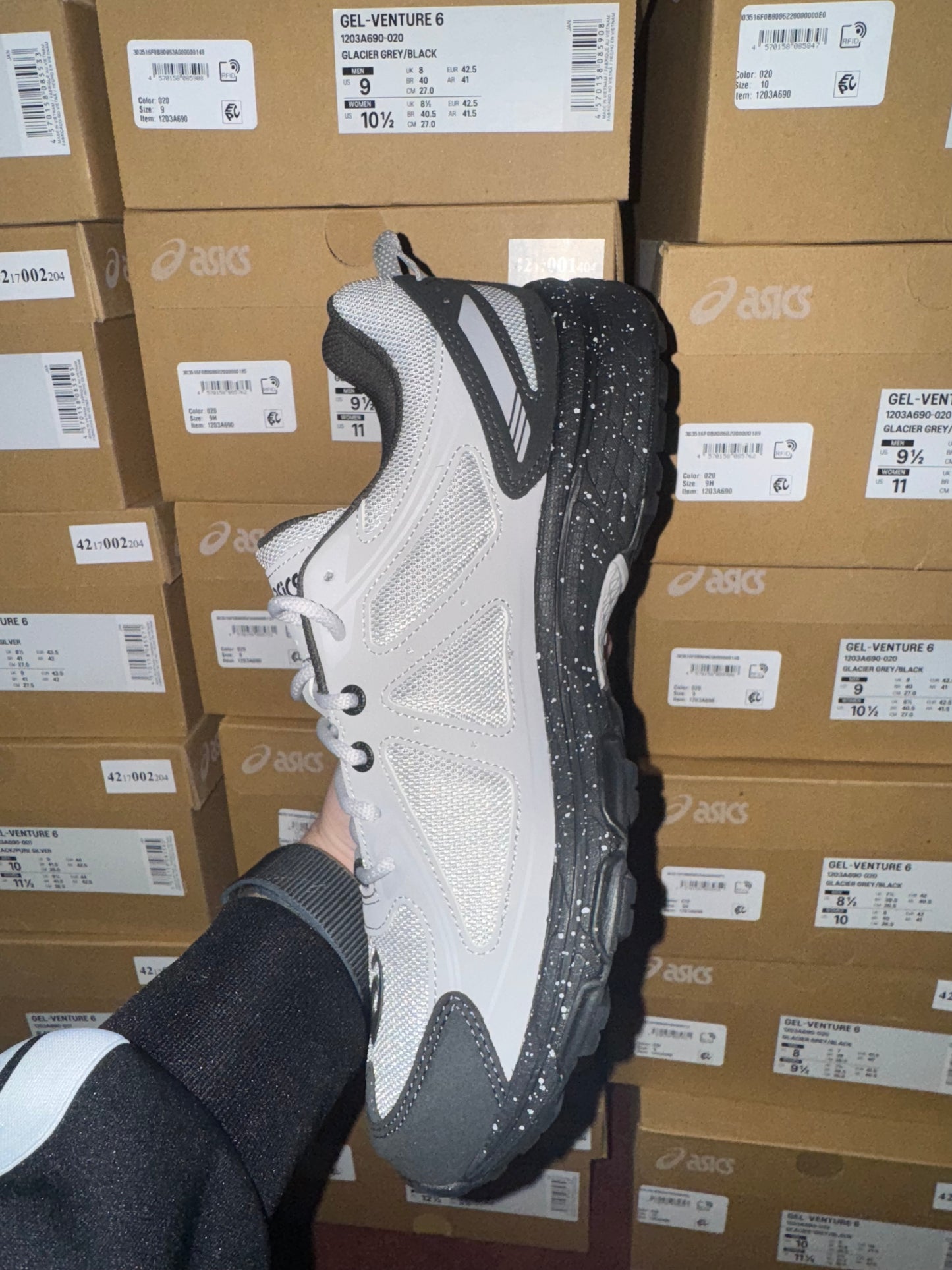 ASICS gel venture 6 Glacier grey