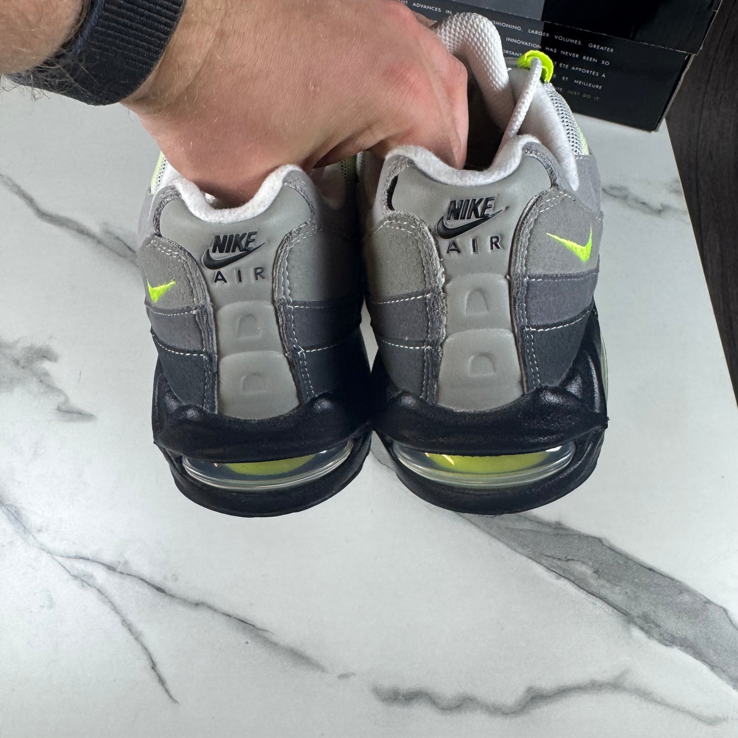 Nike Air Max 95 Neon 2025