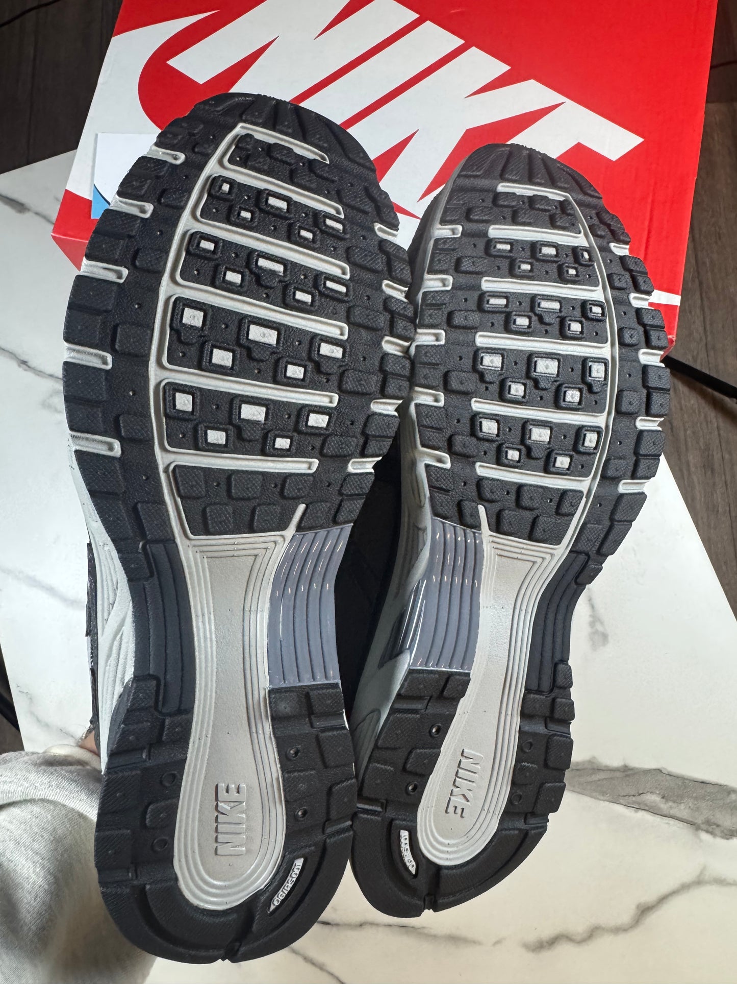 Nike P6000 Winterised Anthracite Smoke Grey