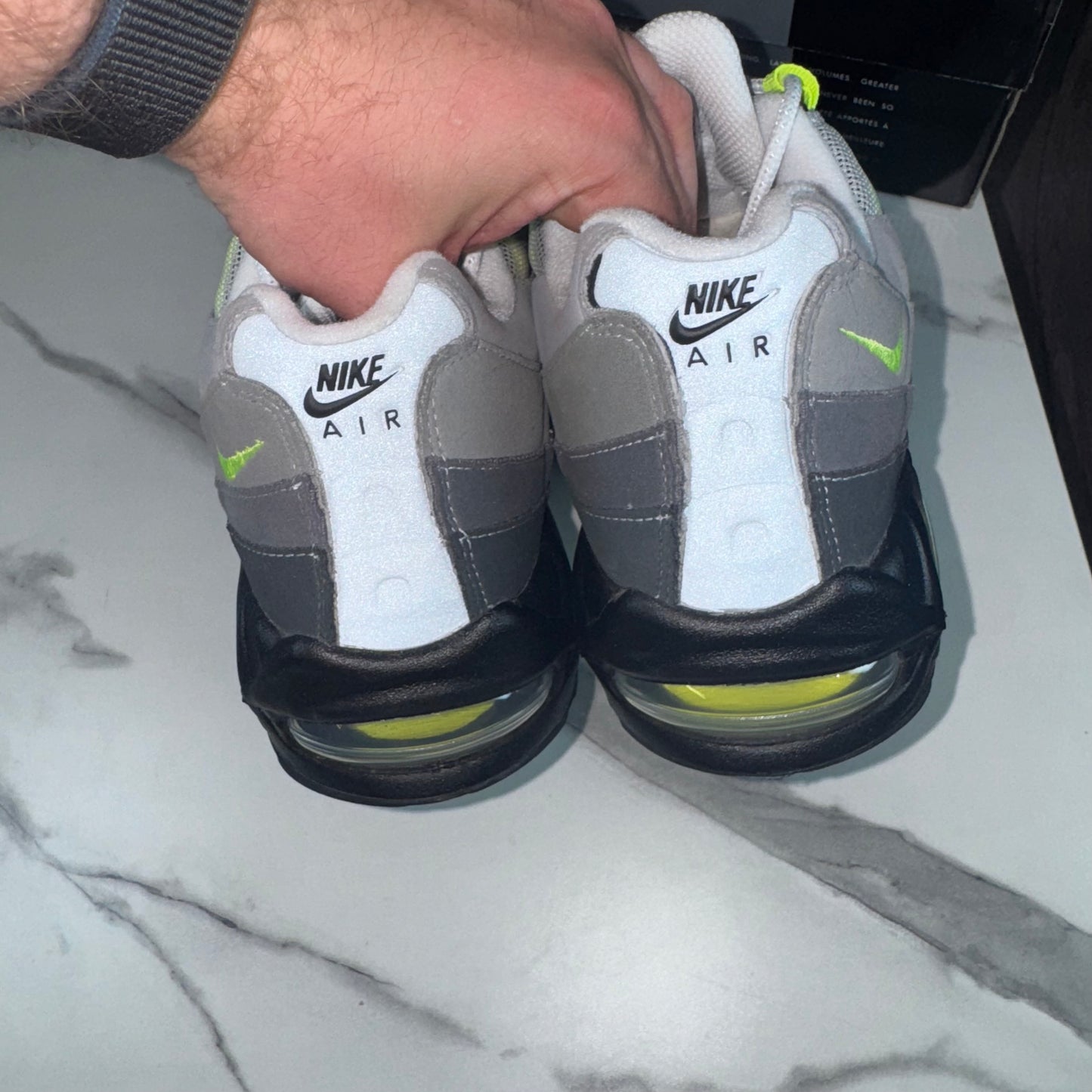 Nike Air Max 95 Neon 2025