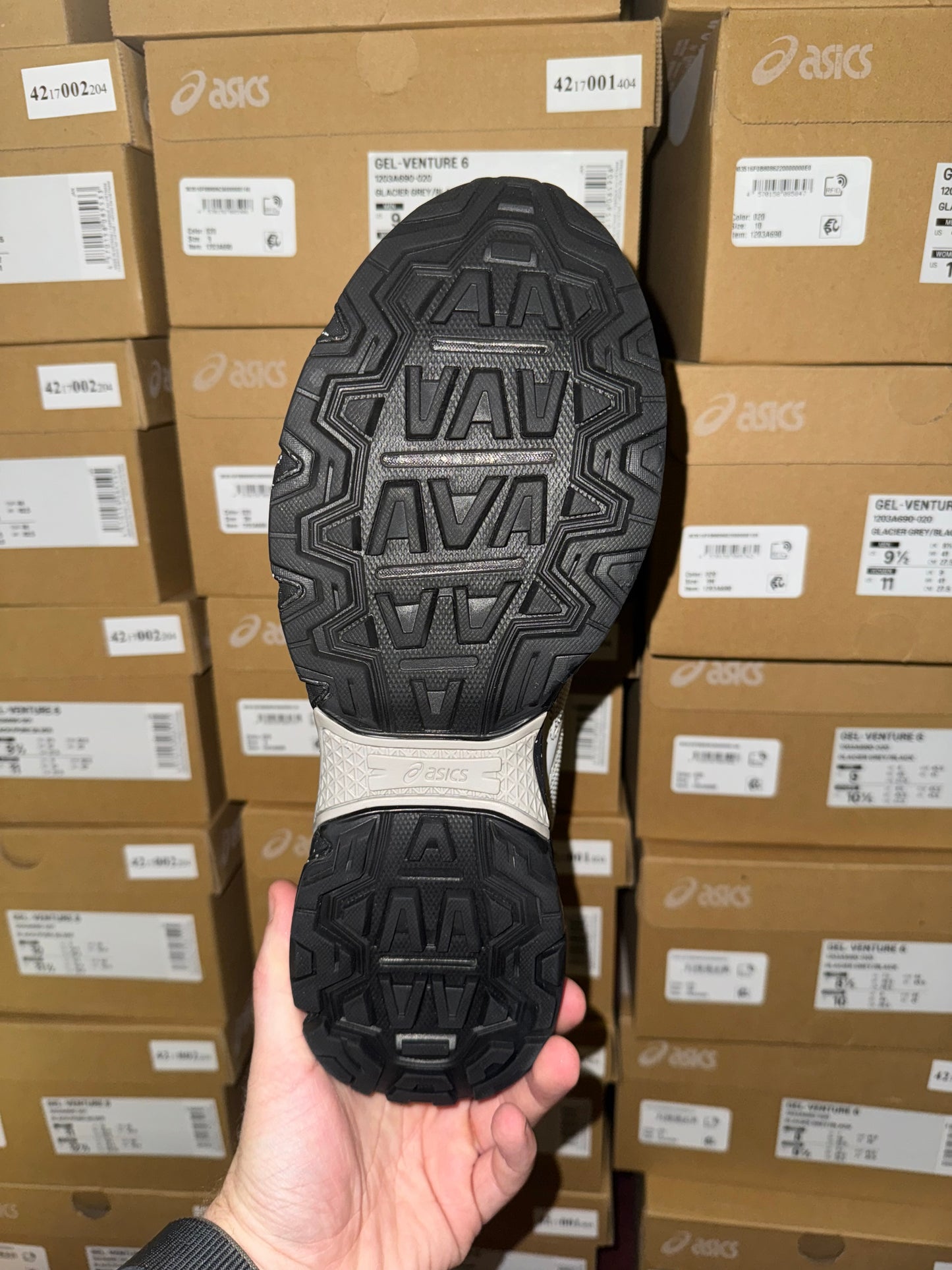 ASICS gel venture 6 Glacier grey