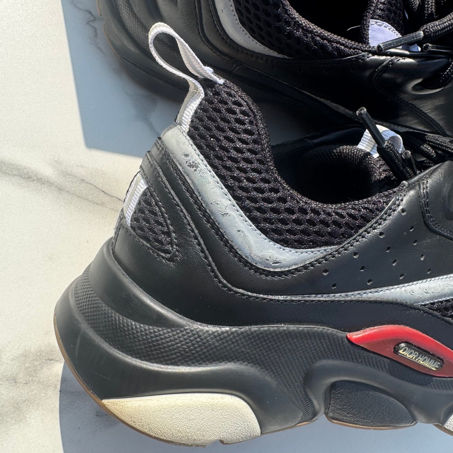 Dior b22 Black/Red/Gum