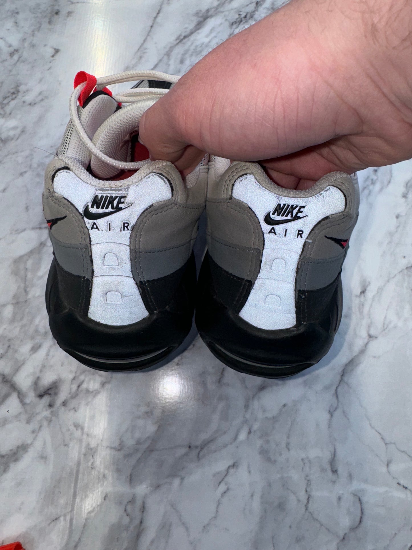 Nike Air Max 95 USA Solar Red