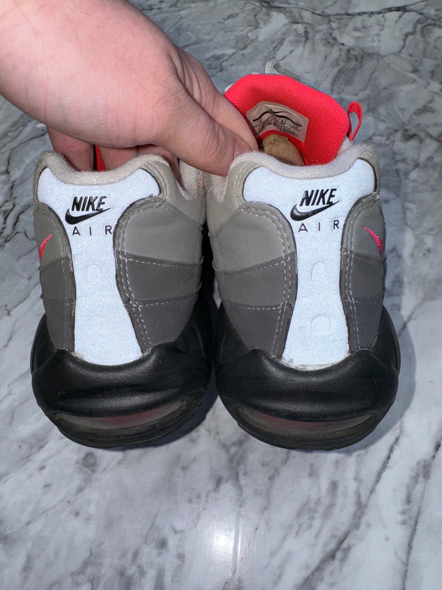 Nike Air Max 95 Solar red