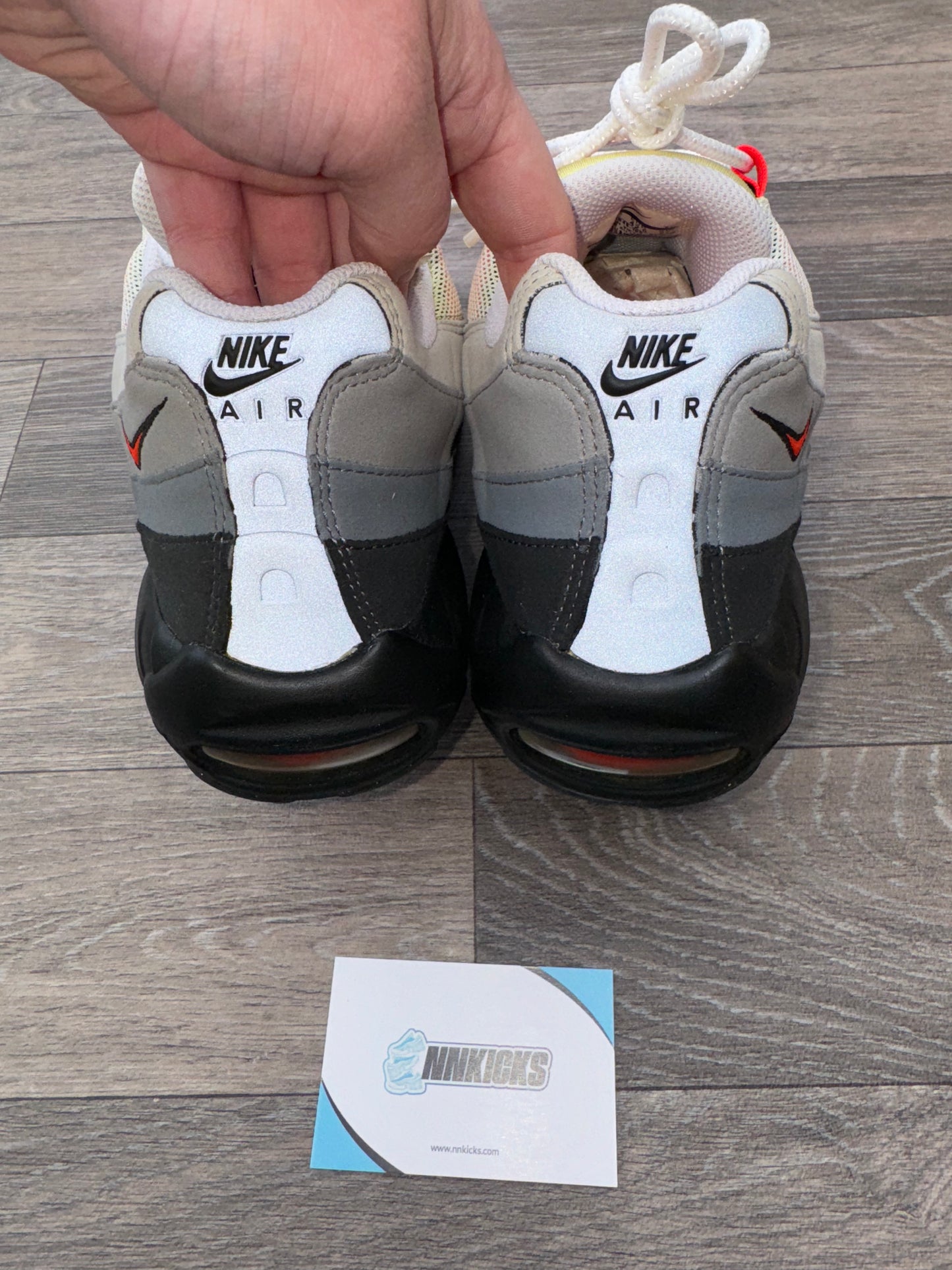 Nike Air Max 95 USA Solar Red