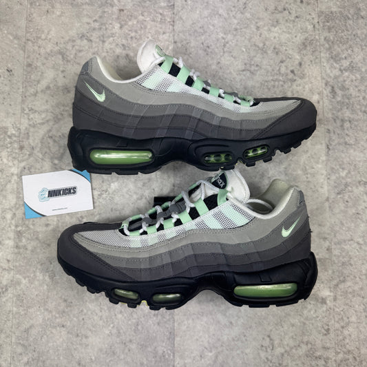 Nike Air Max 95 OG Fresh Mint