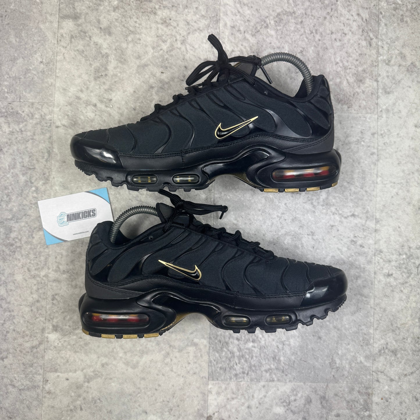 Nike Air Max Plus TN Black Metallic Gold