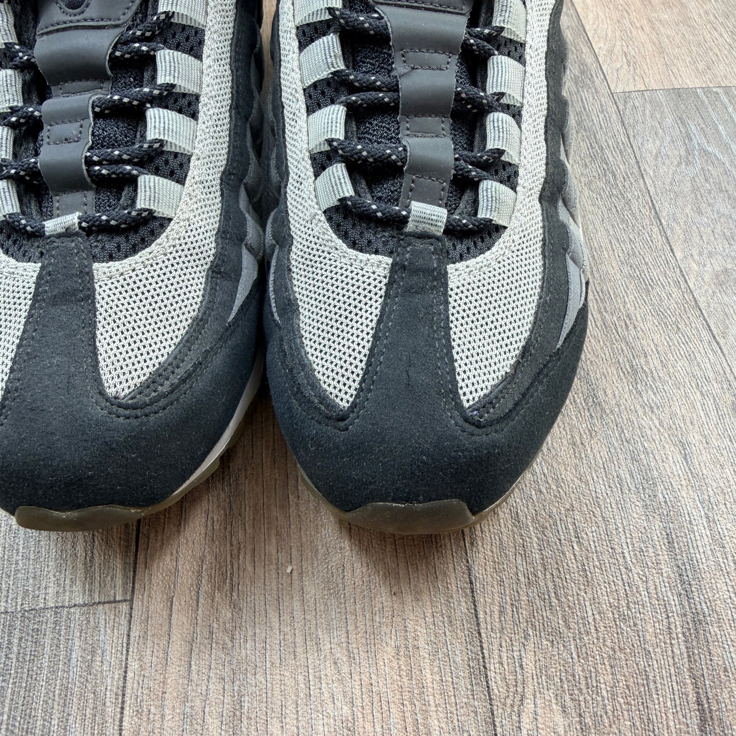 NIKE Air Max 95 Black/Grey Old