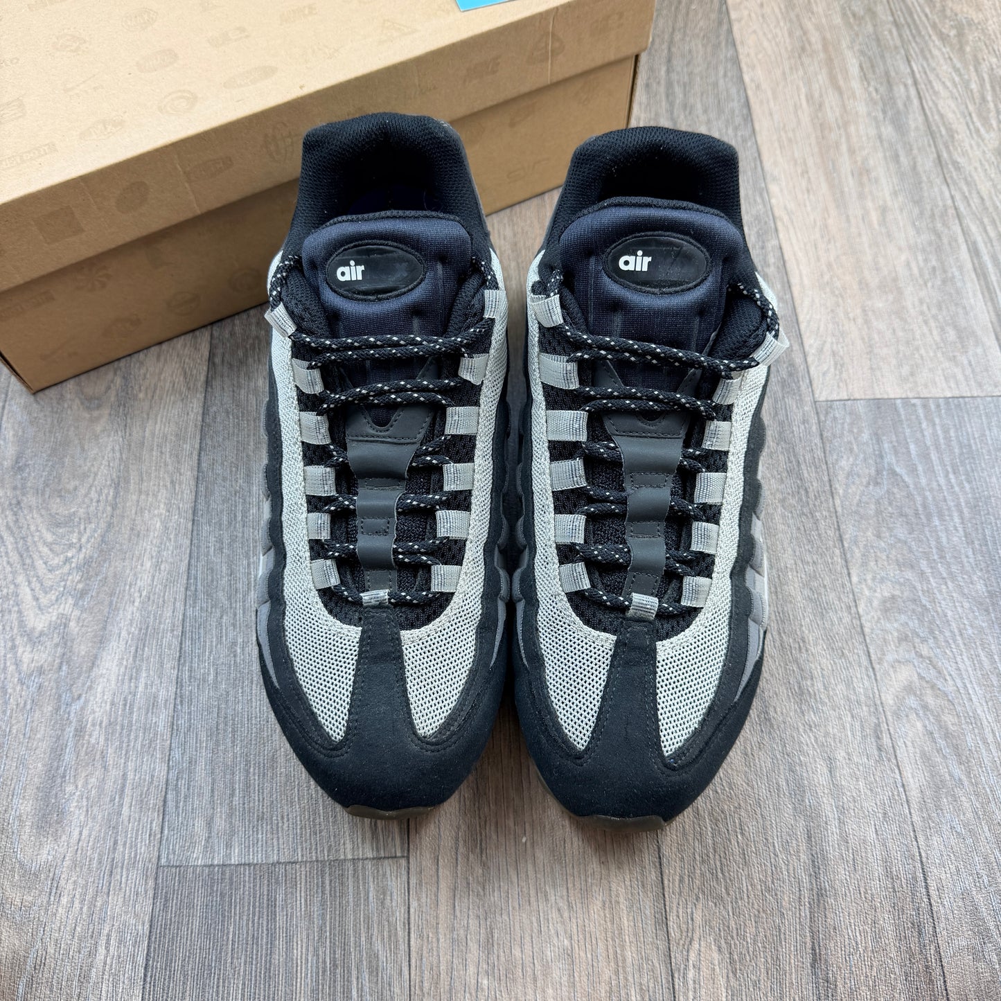 NIKE Air Max 95 Black/Grey Old