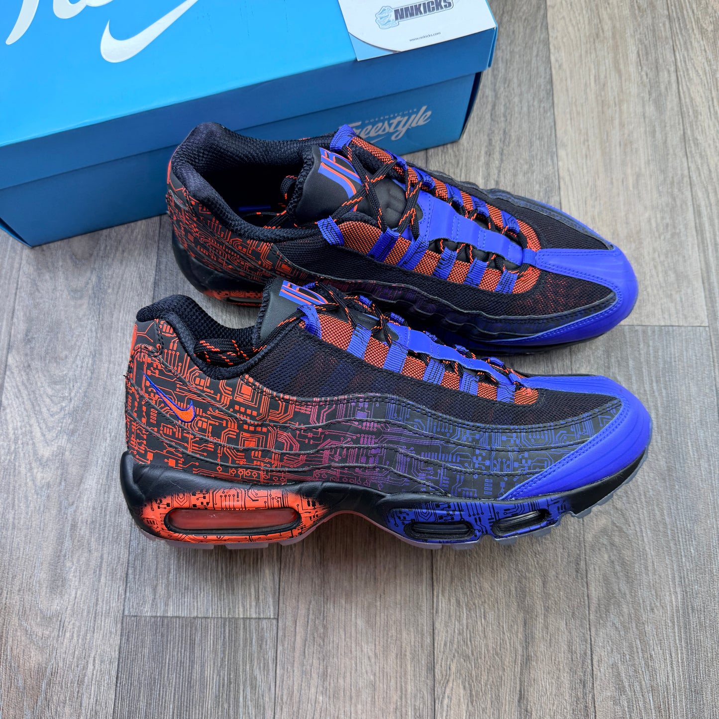 NIKE Air Max 95 Doernbecher