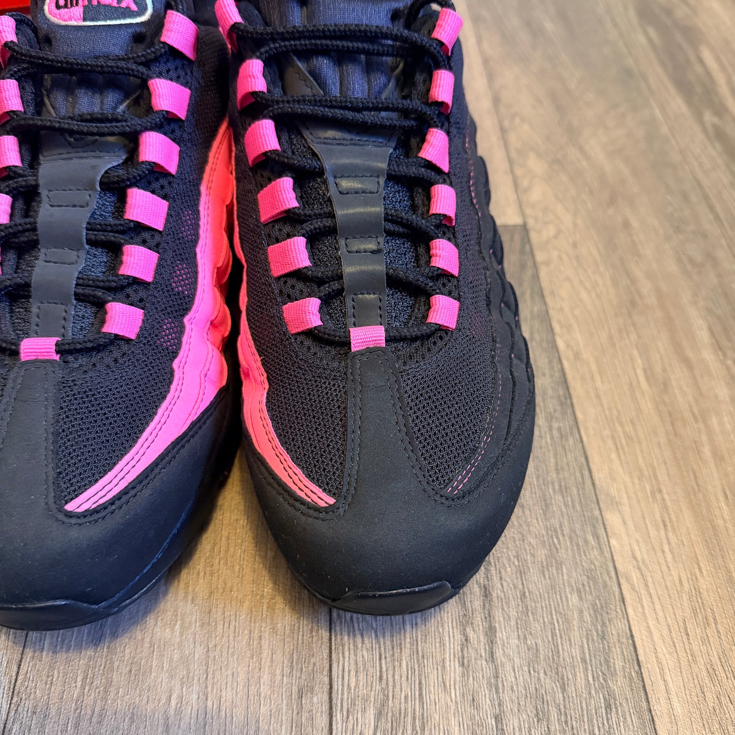 Nike Air Max 95 OG Pink Blast