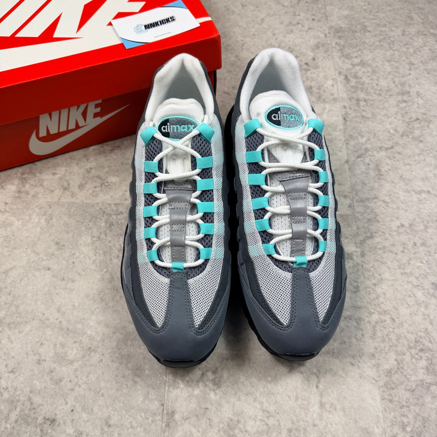 Nike Air Max 95 Hyper Turquoise
