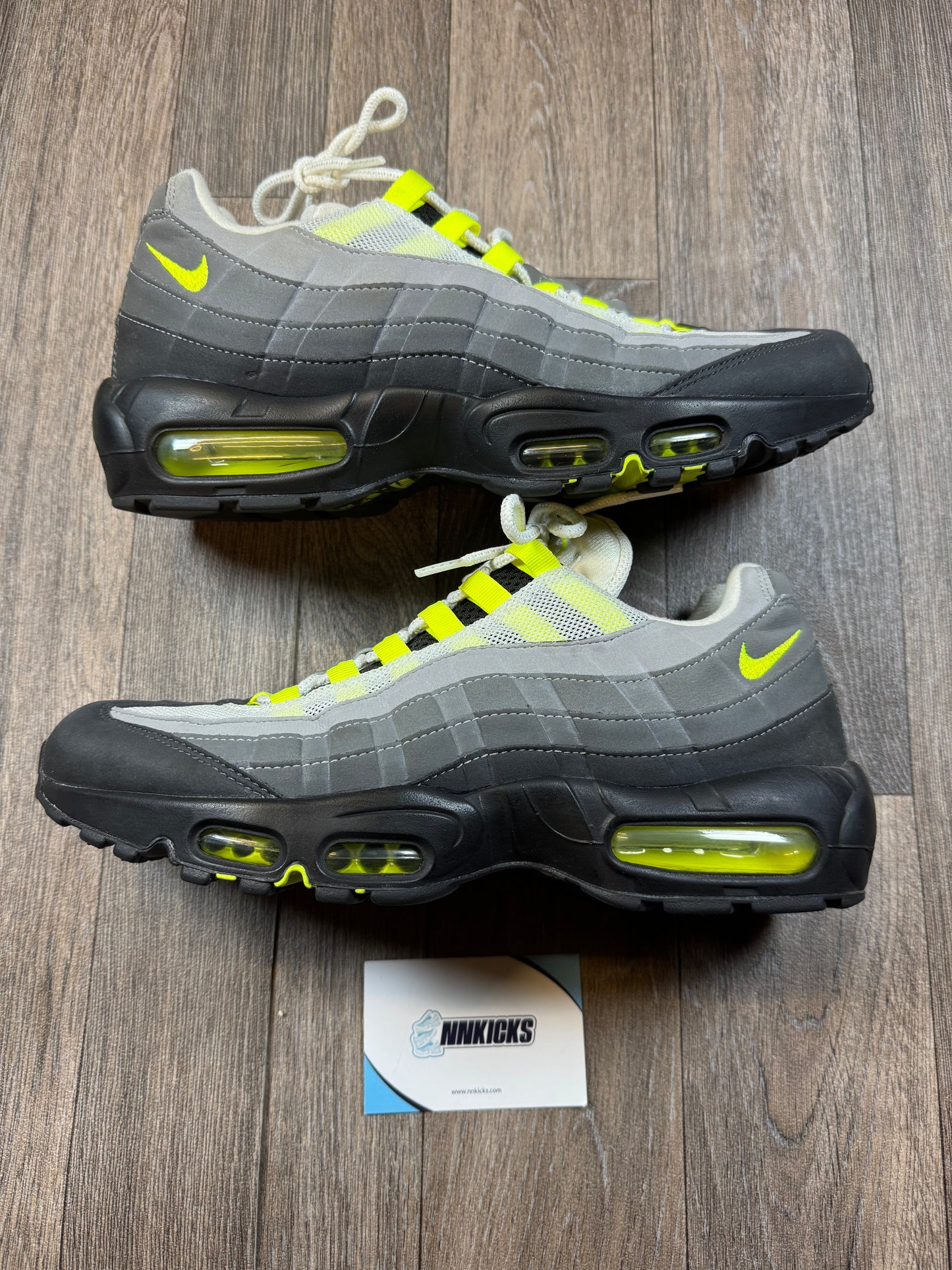 Air max 95 neon 2020