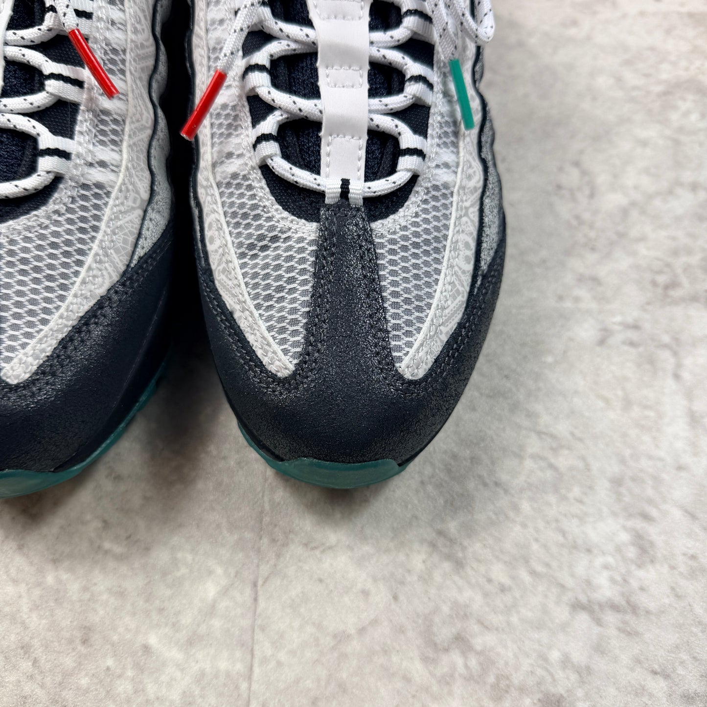 Nike Air Max 95 Day Of The Dead