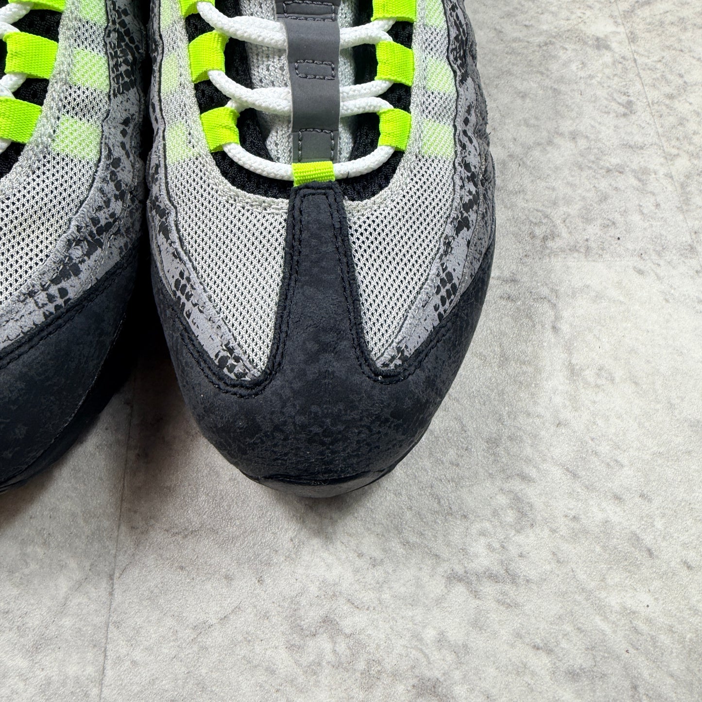 Nike Air Max 95 Snakeskin Neon ID