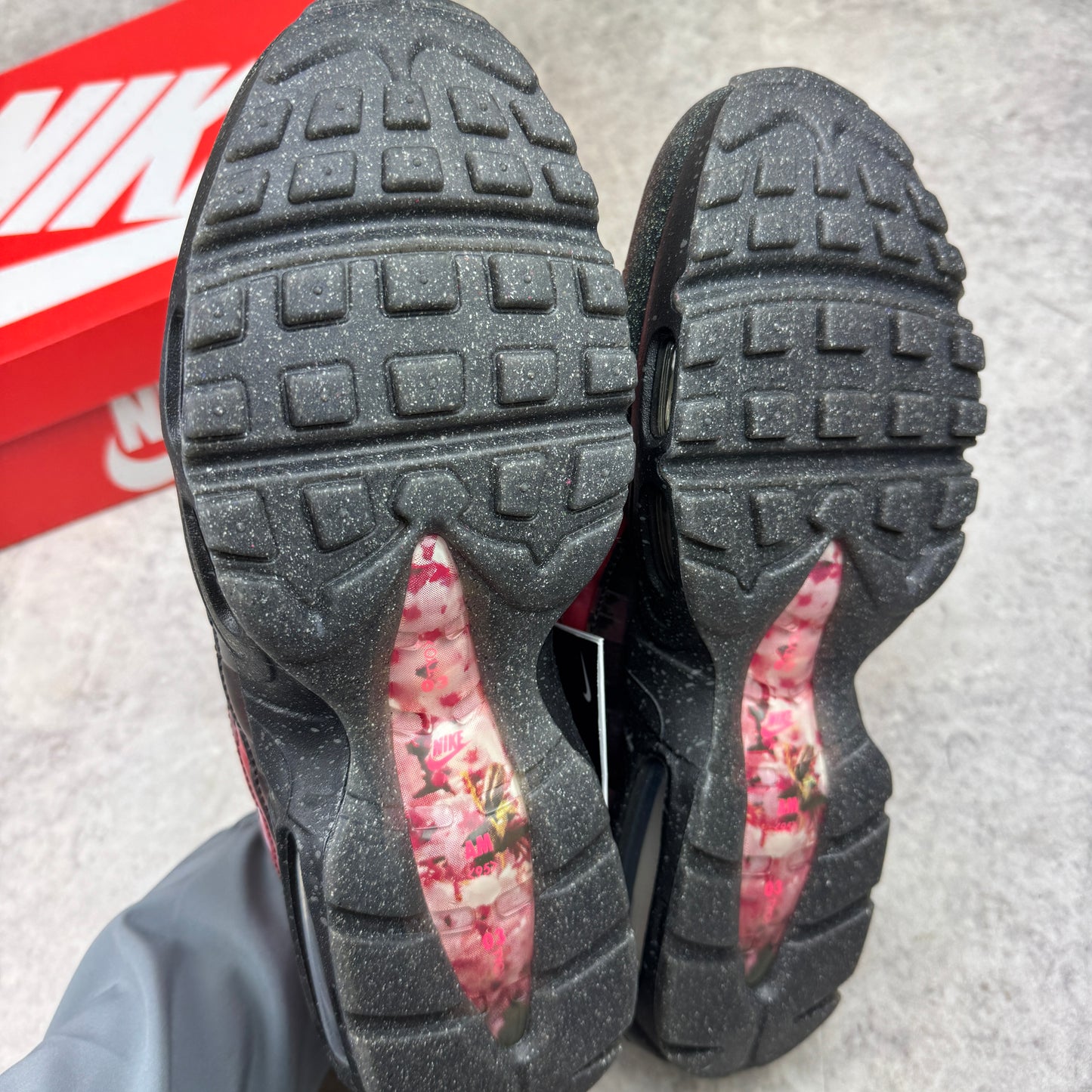 Nike Air Max 95 Cherry Blossom