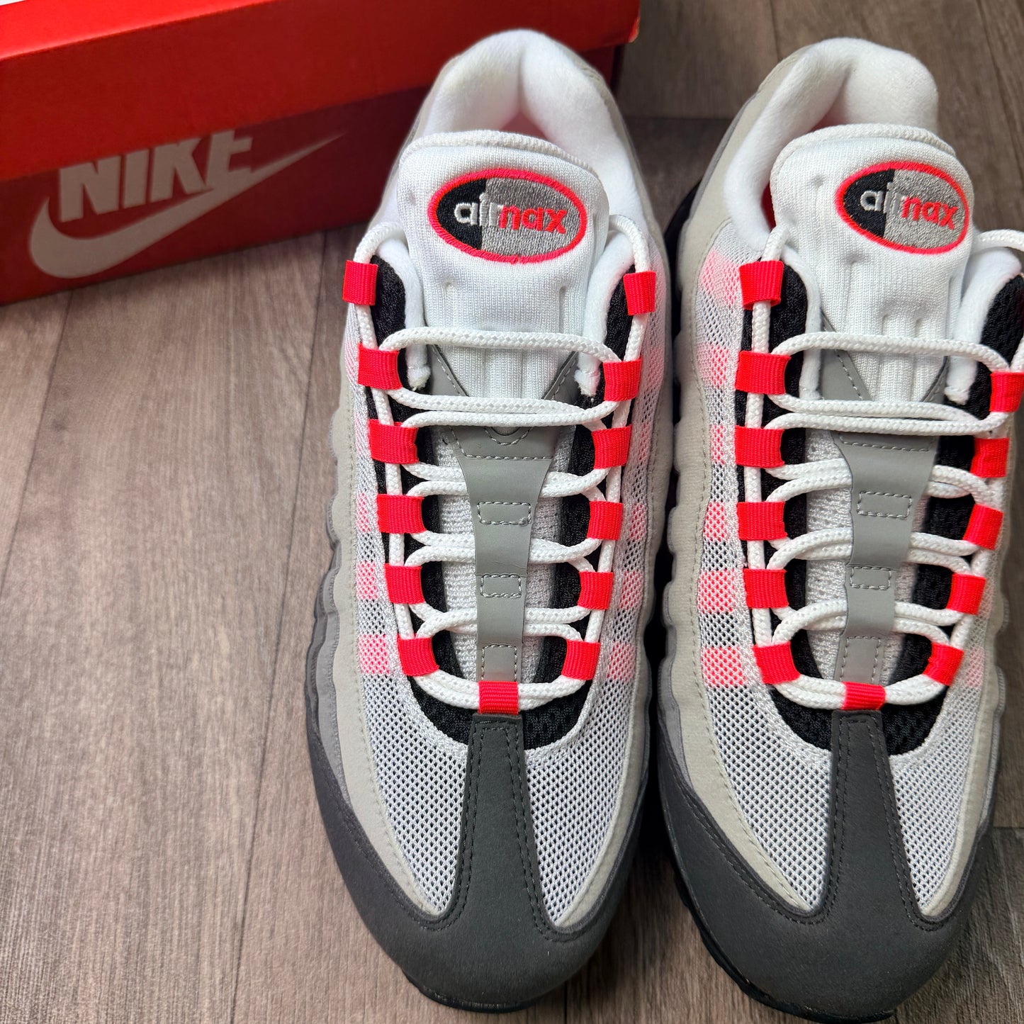 Nike Air Max 95 OG Solar Red