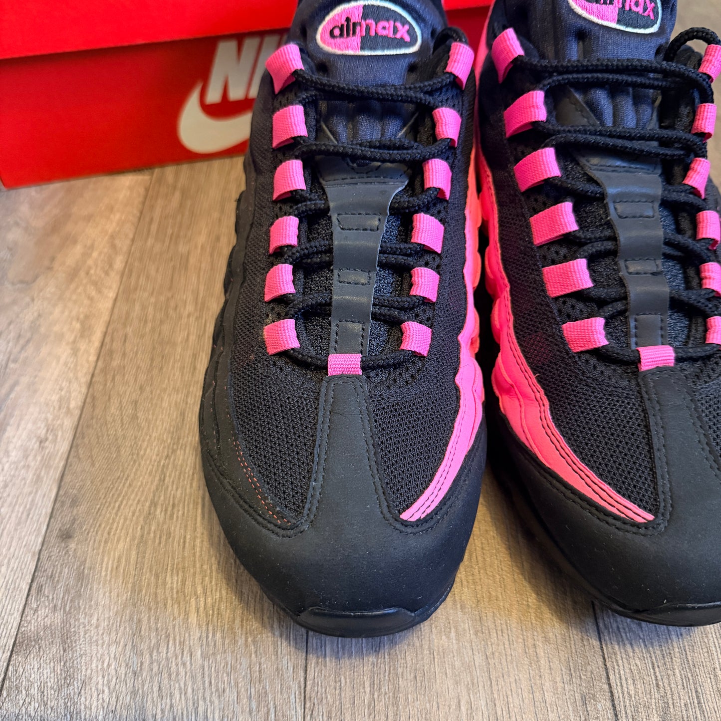 Nike Air Max 95 OG Pink Blast