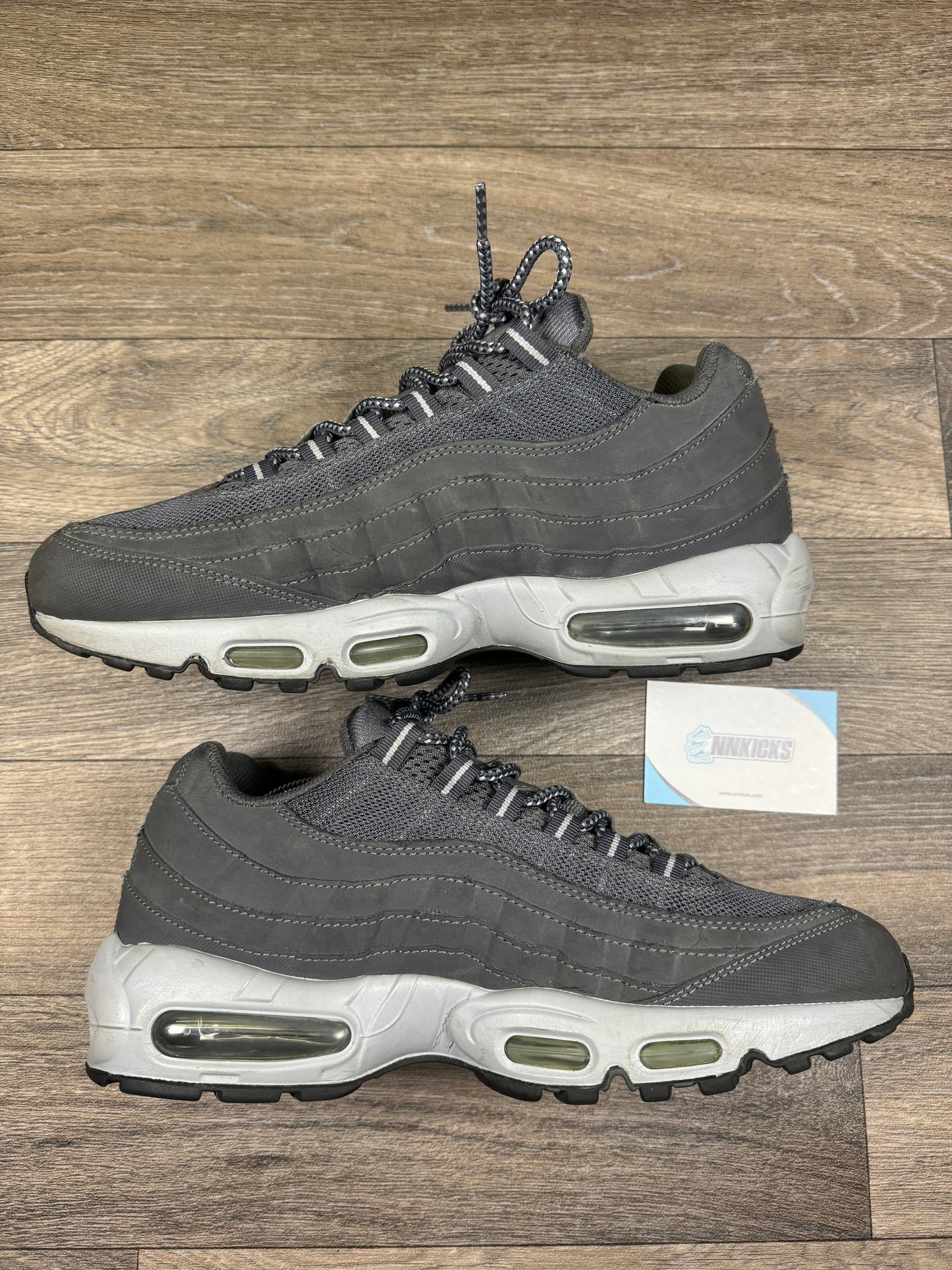 Air max 95 Grey essential