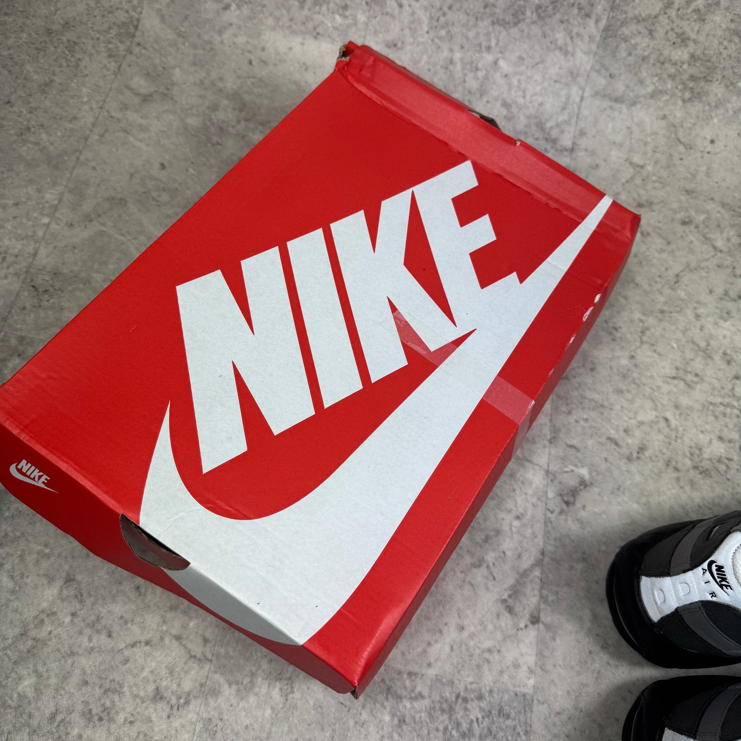 Nike Air Max 95 Grey Jewel