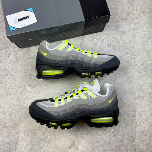 Nike Air Max 95 OG Neon 2025