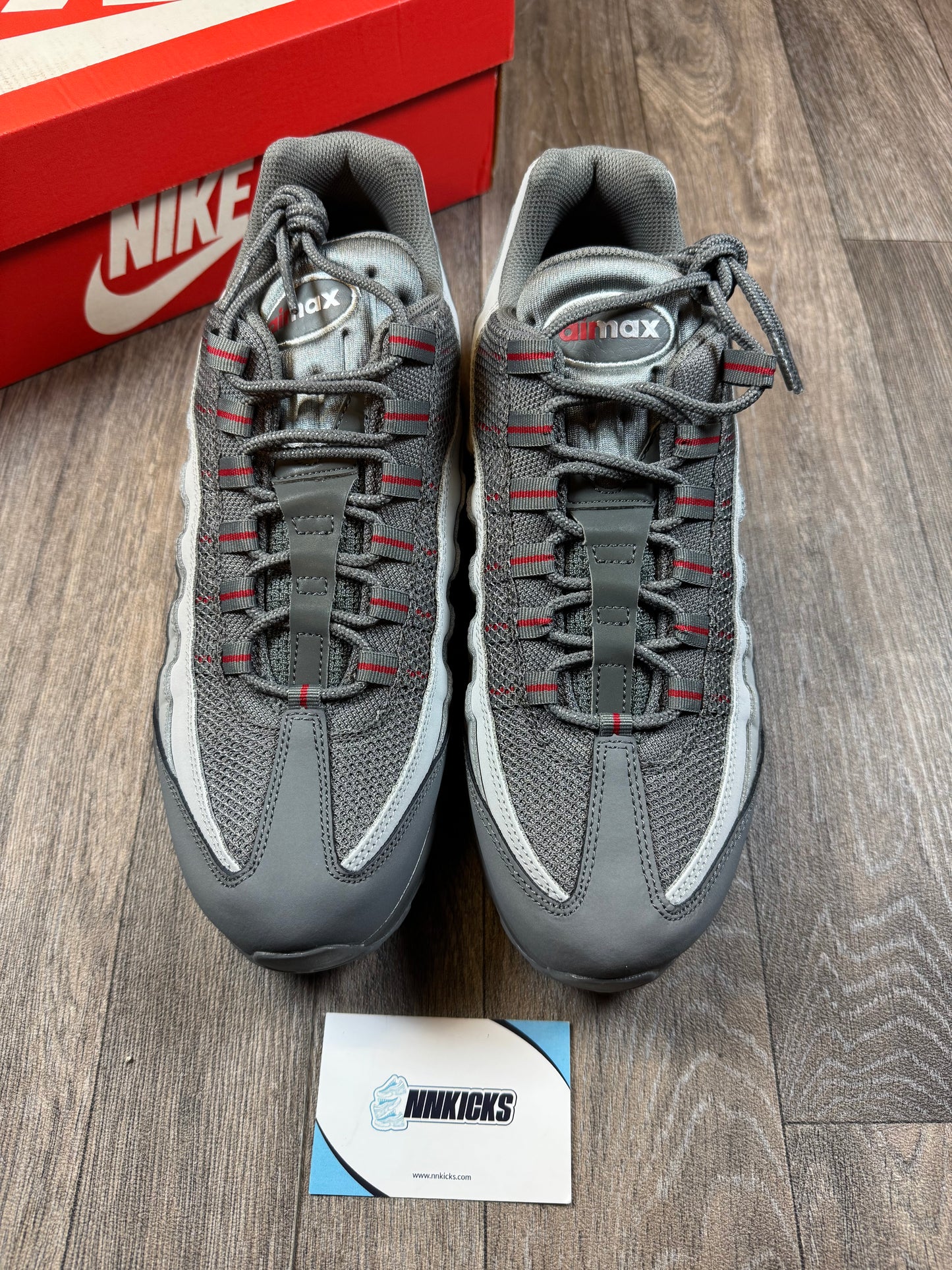 Air max 95 grey smoke red