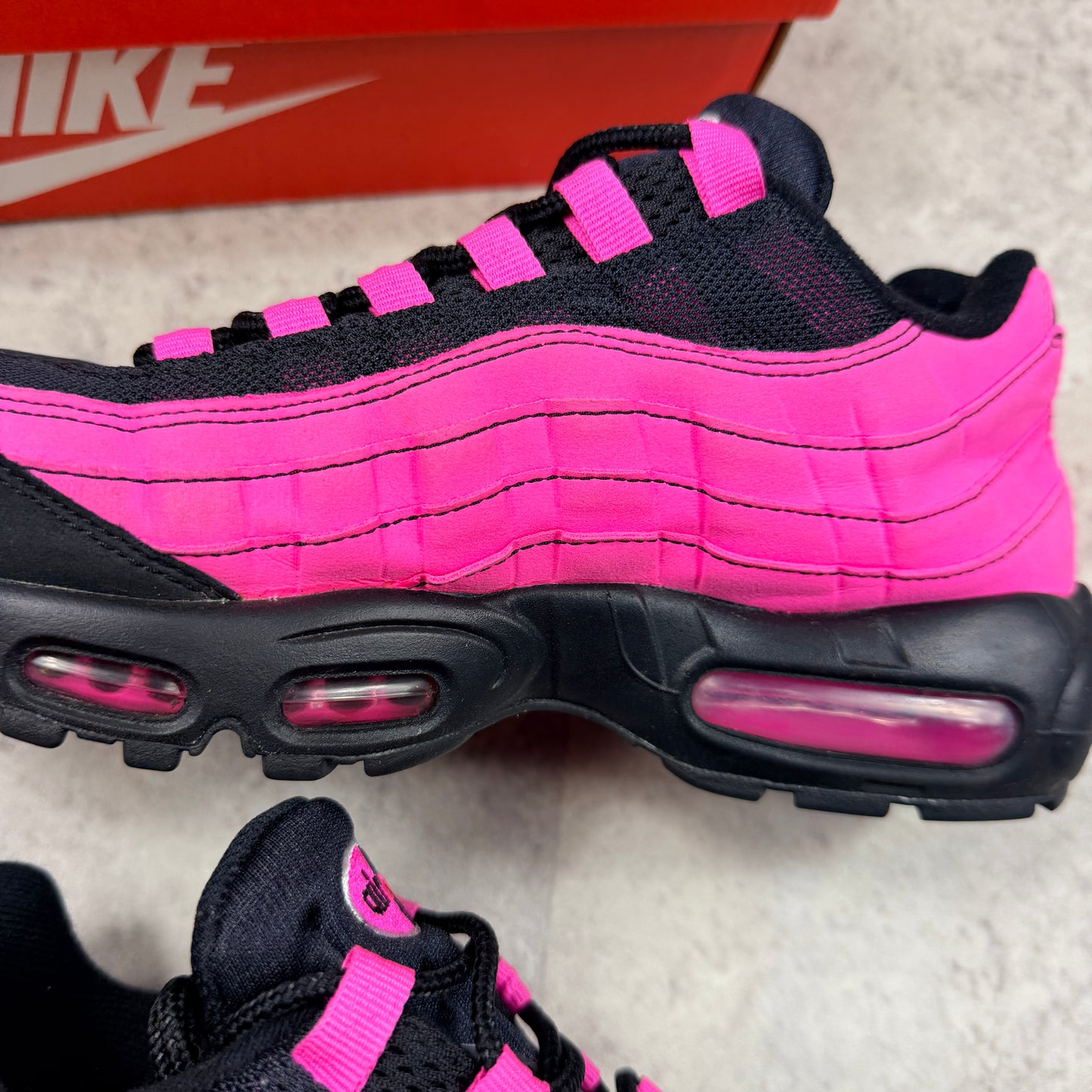 Nike Air Max 95 Pink Blast