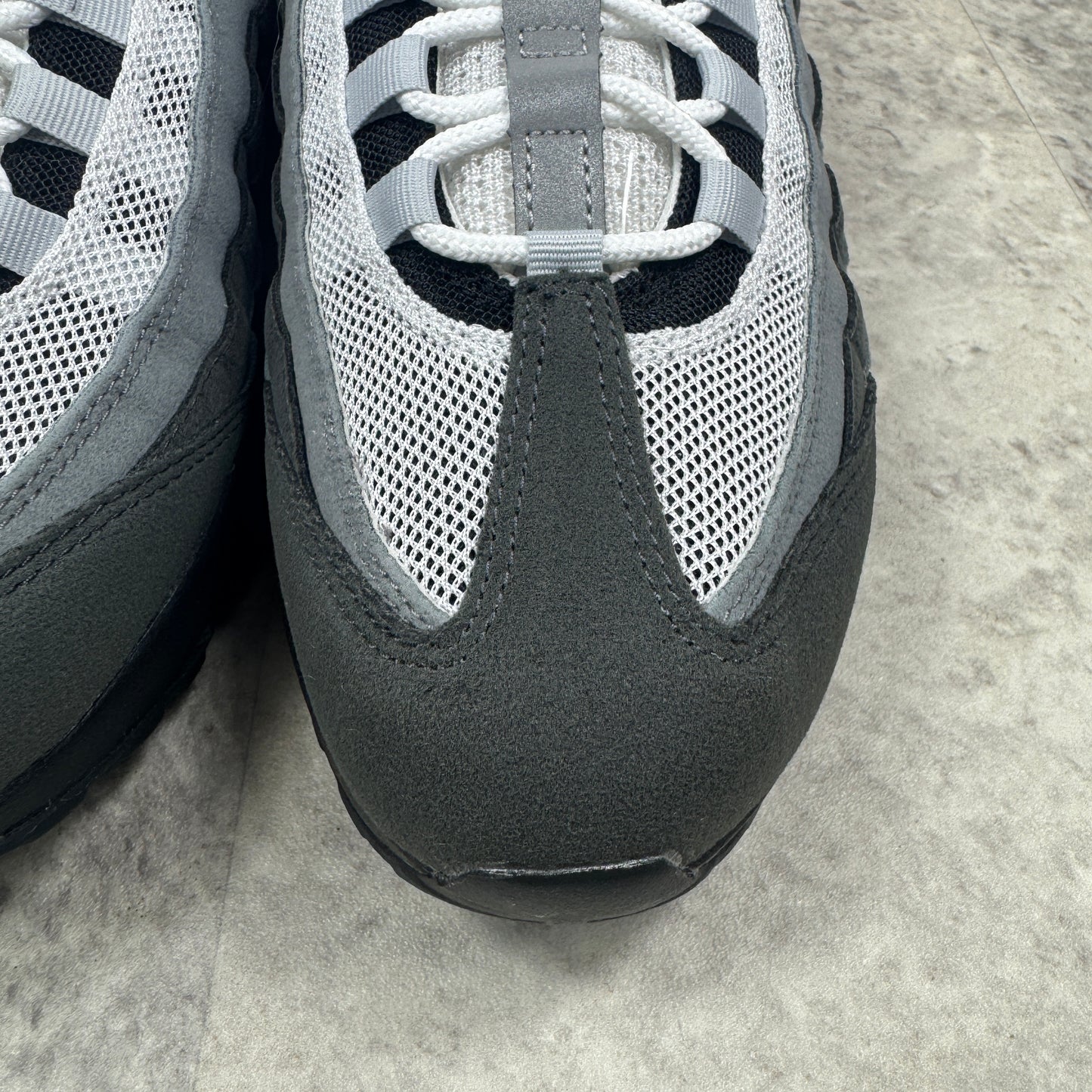 Nike Air Max 95 Grey Jewel