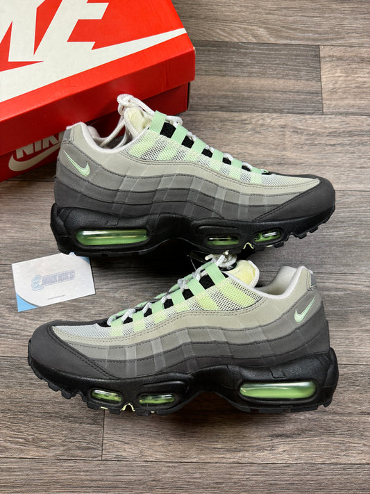 Air max 95 fresh mint