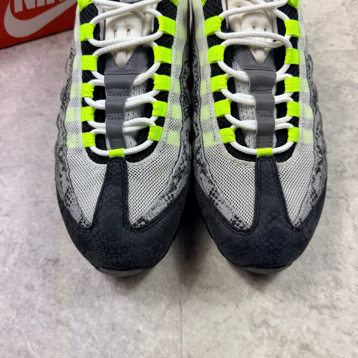 Nike Air Max 95 Snakeskin Neon ID
