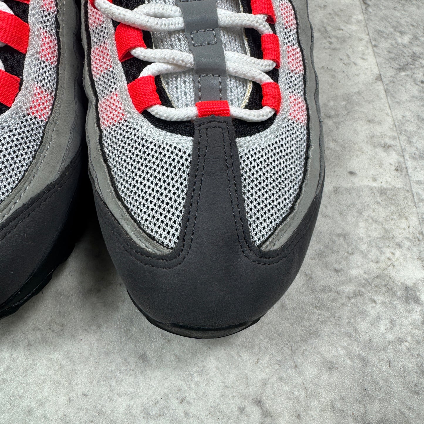 Nike Air Max 95 OG Solar Red