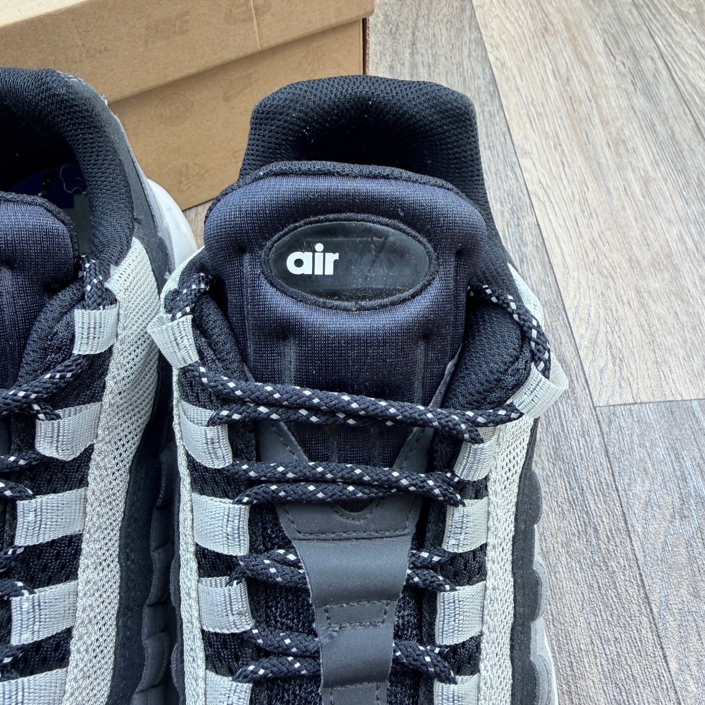 NIKE Air Max 95 Black/Grey Old