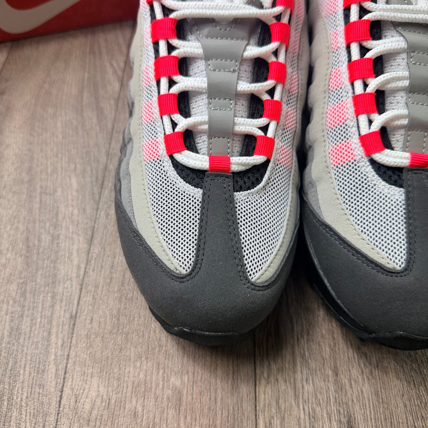 Nike Air Max 95 OG Solar Red