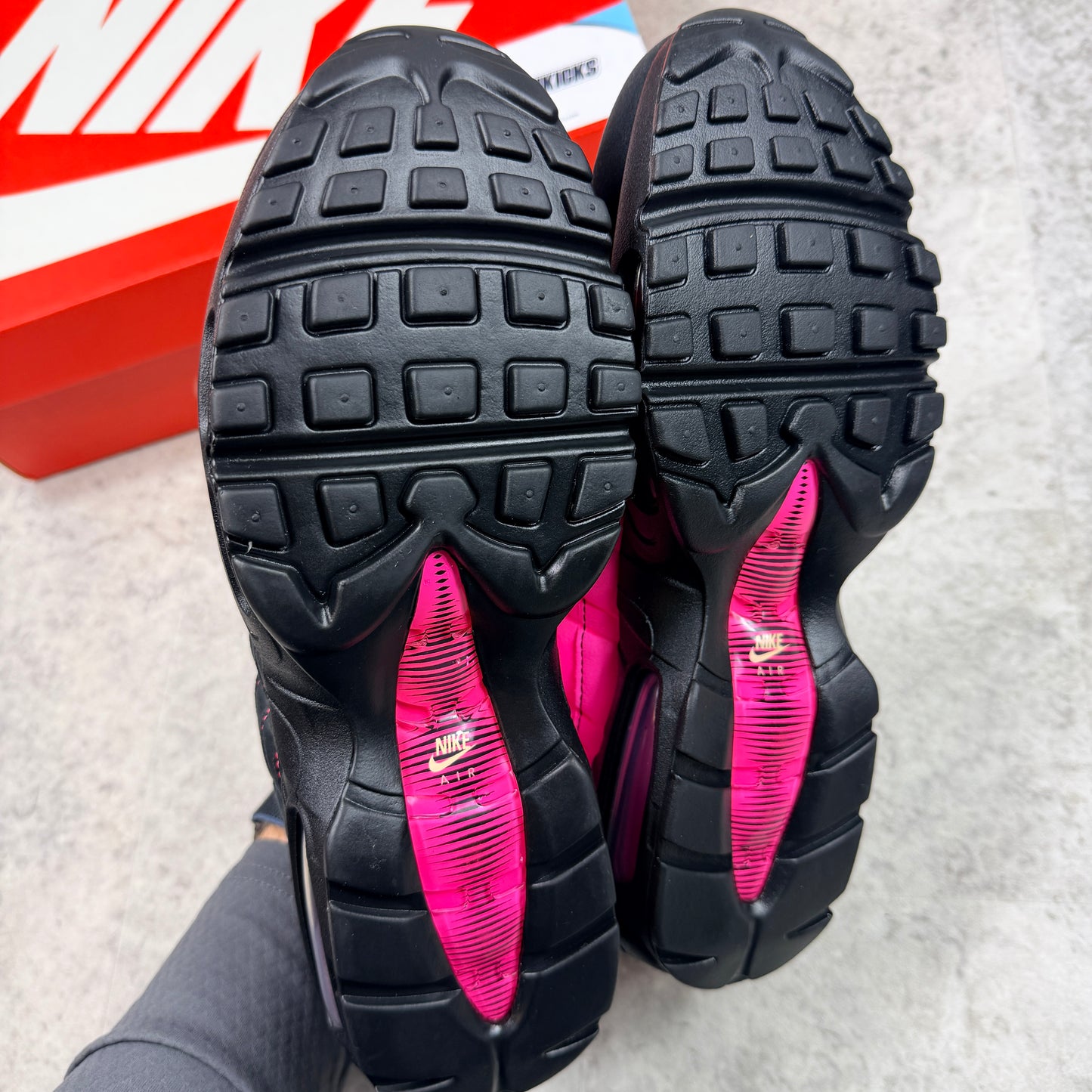 Nike Air Max 95 Pink Blast
