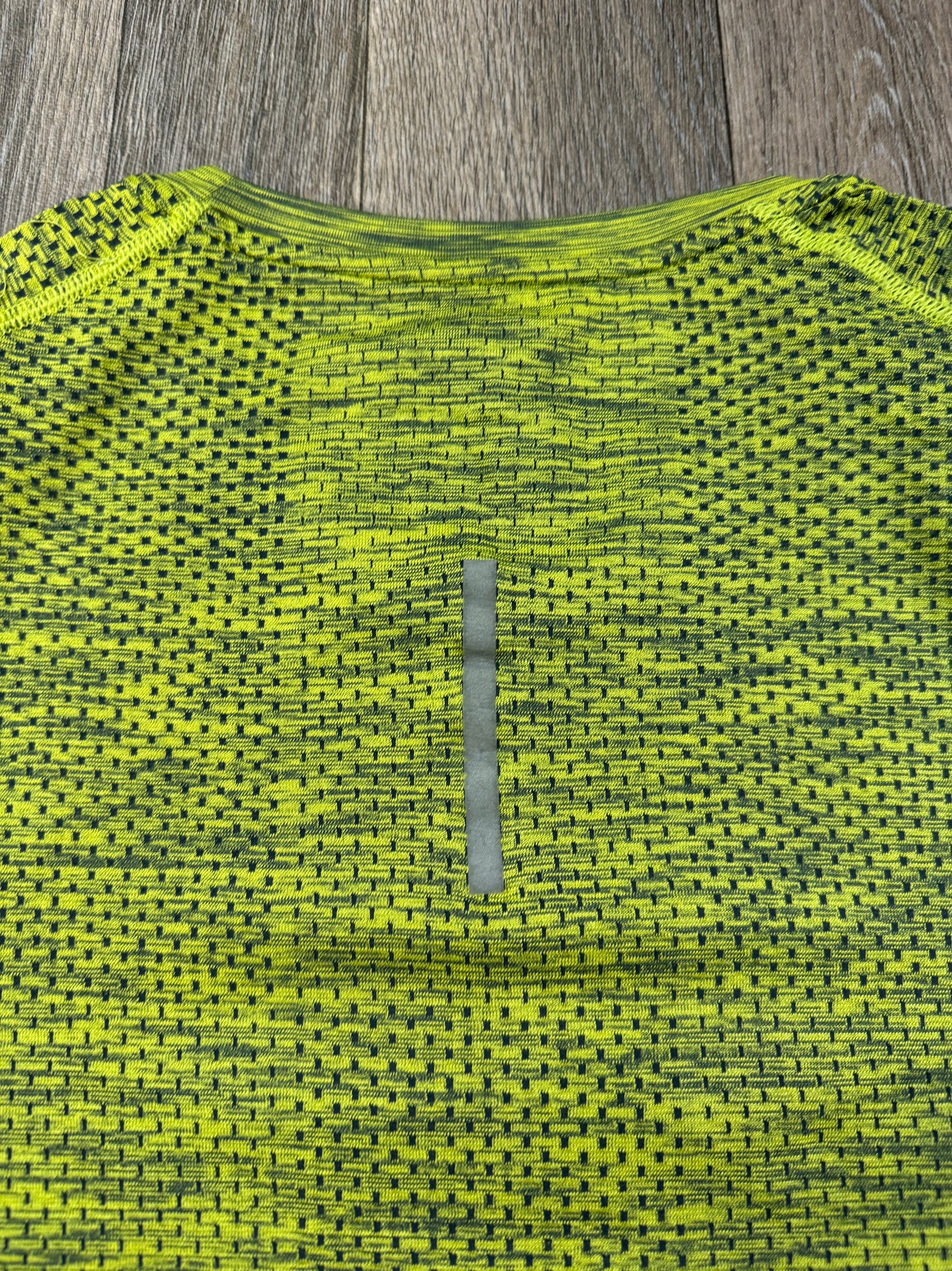 Tech knit 1.0 neon green