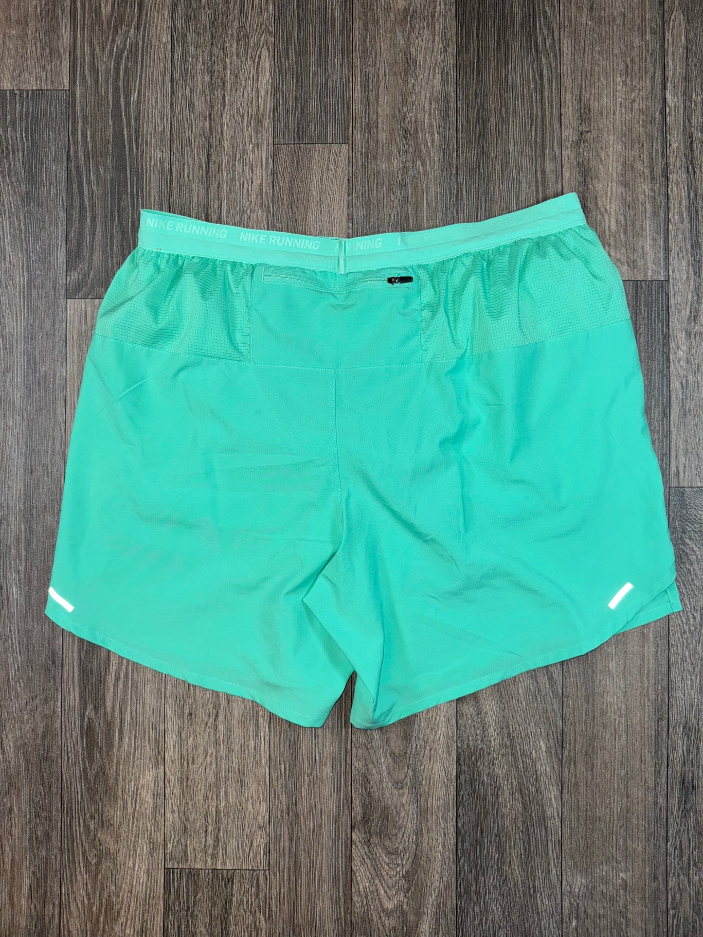 Mint dri fit shorts